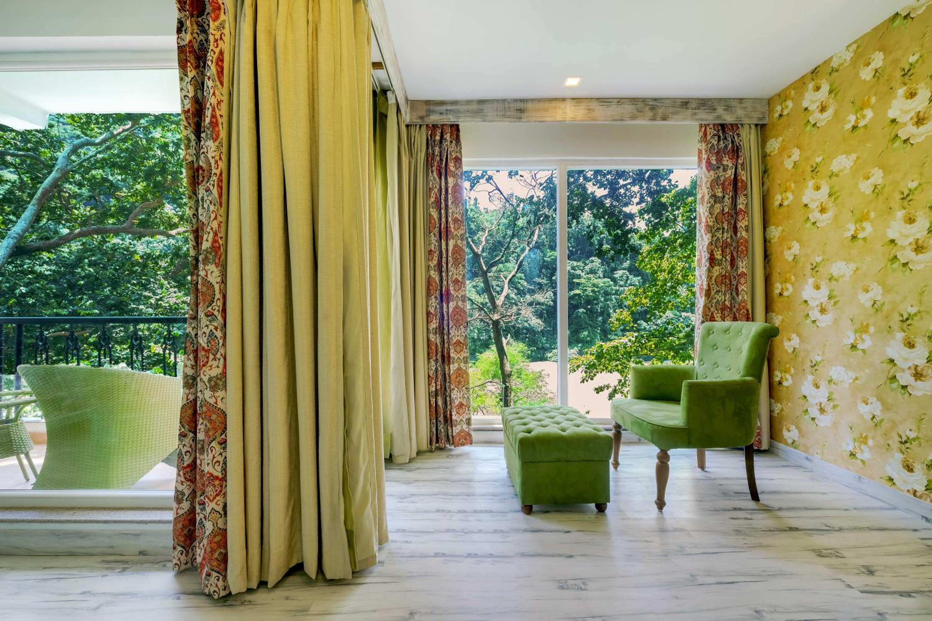 2 Bed Room Suite with Private Balcony & Ganges View - Photo 4