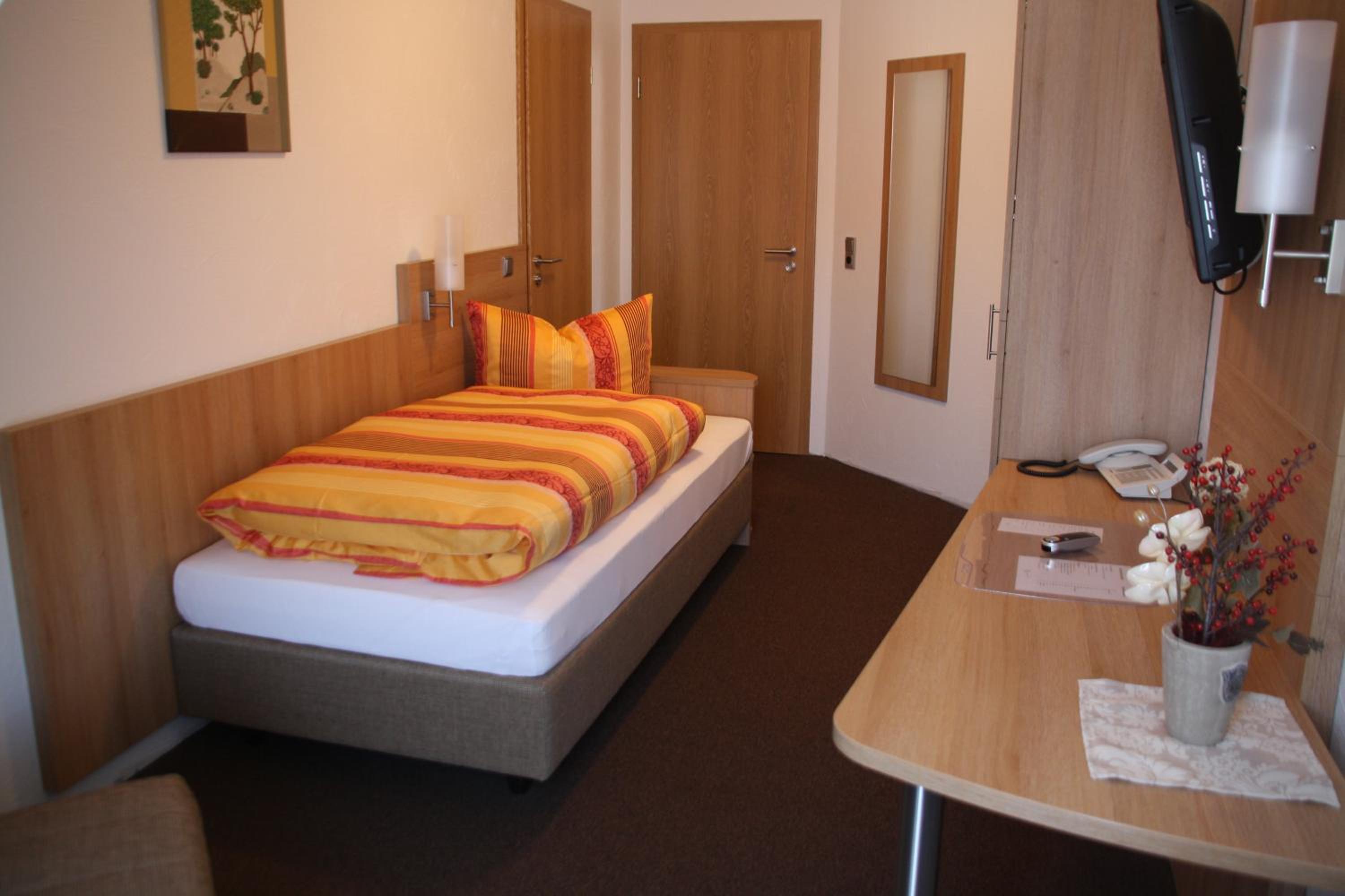 Double Room photo 3
