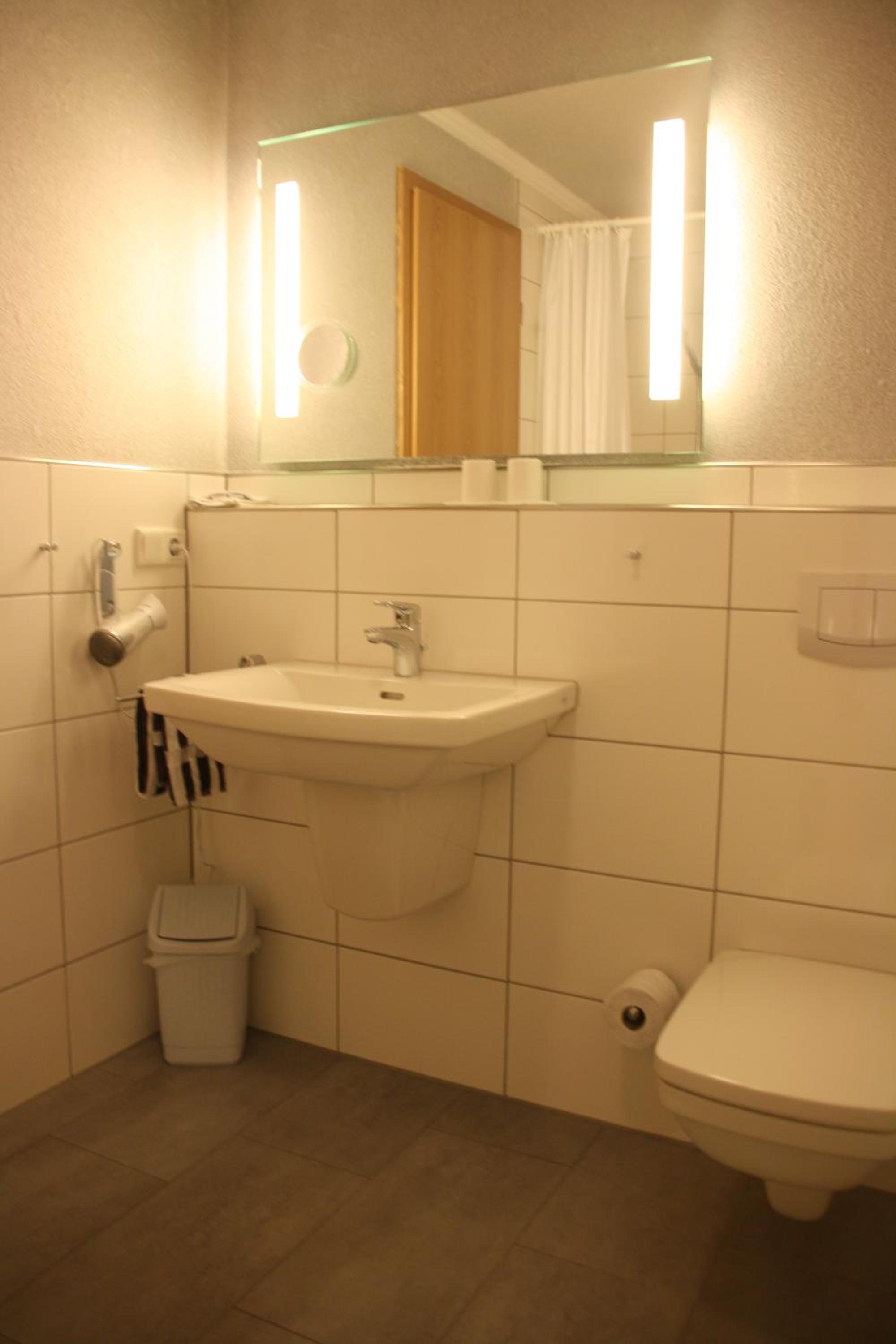 Single Room photo 3