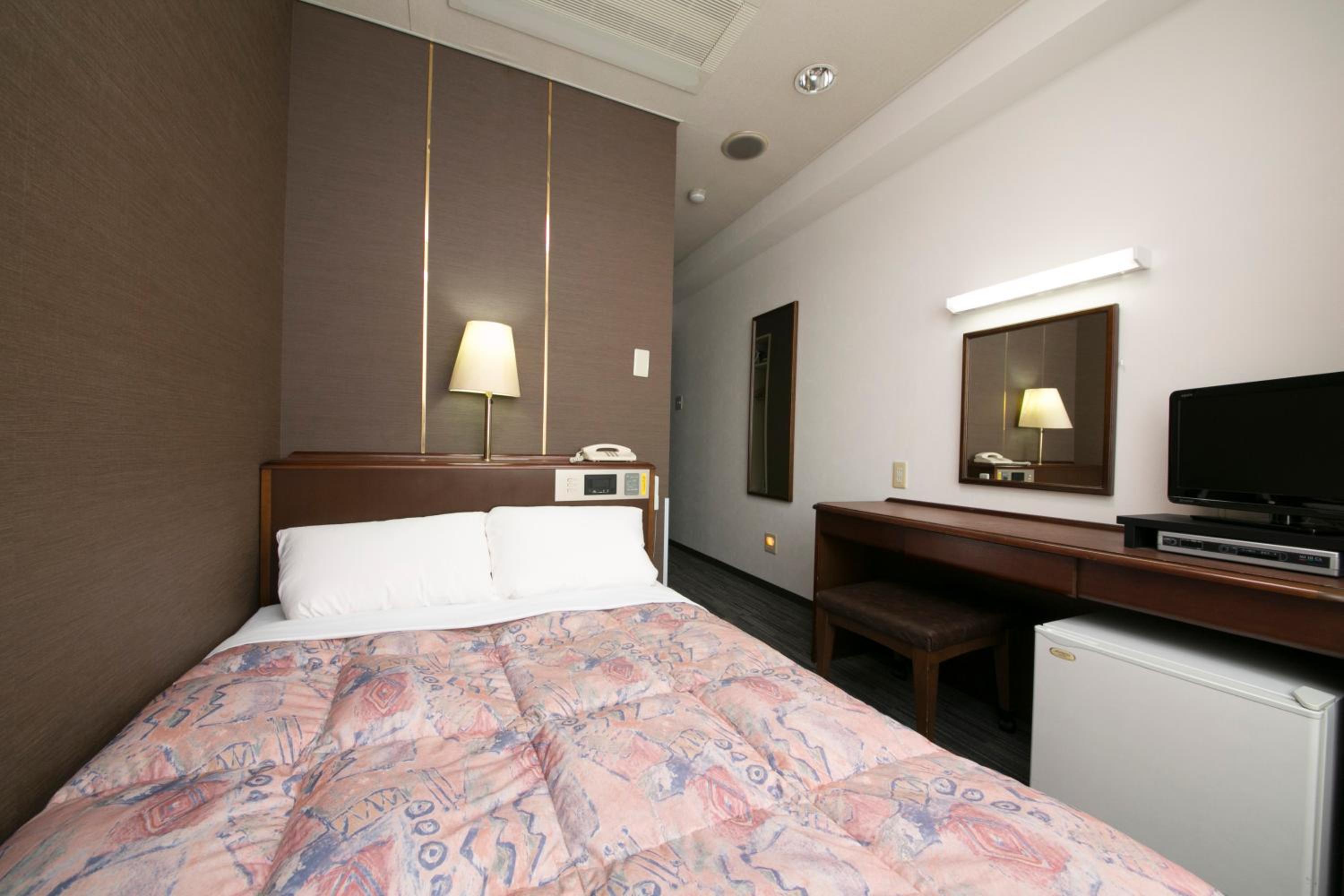 Double Room with Small Double Bed - Non-Smoking - Photo 1