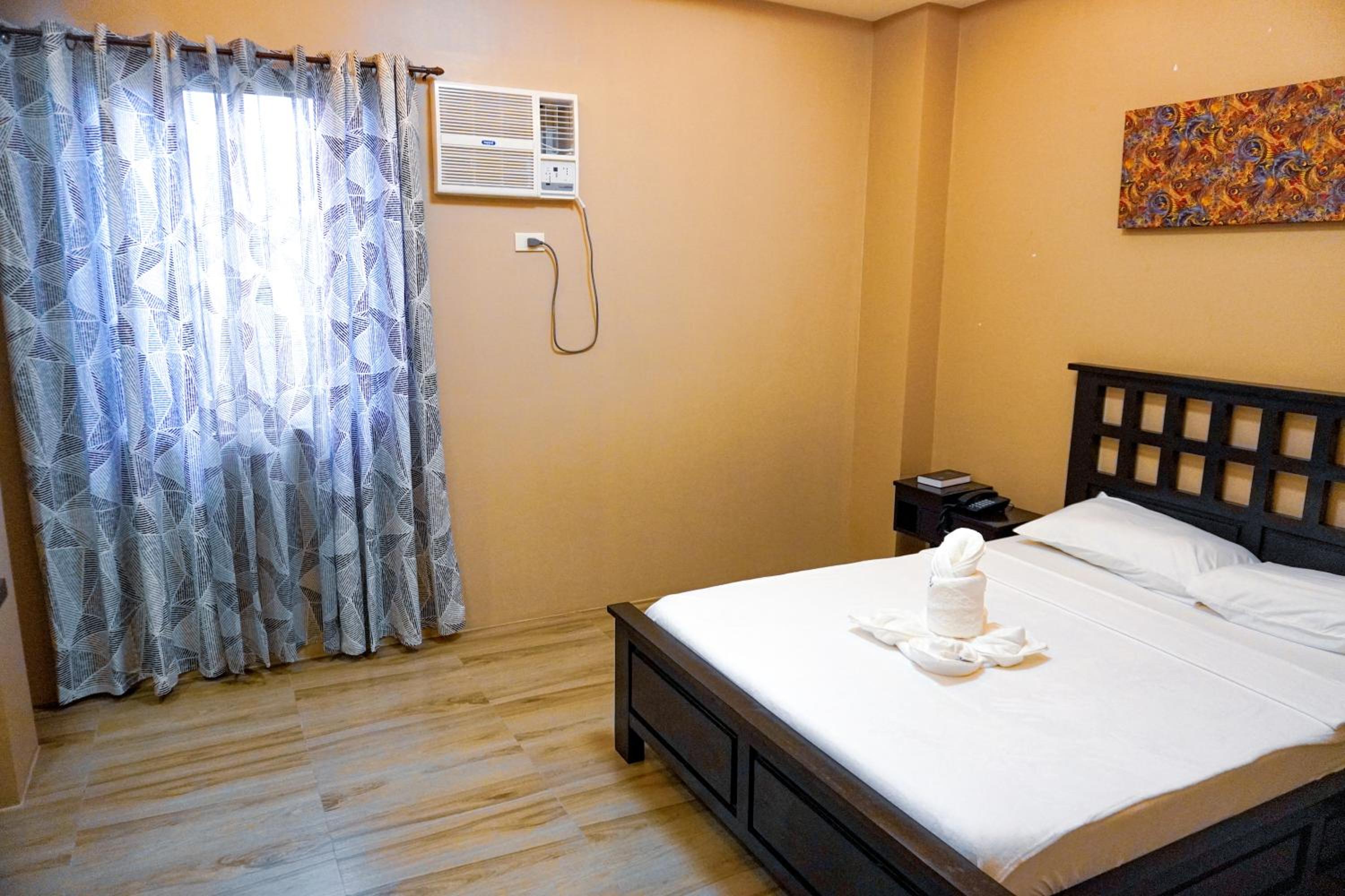 Double Room - Photo 6