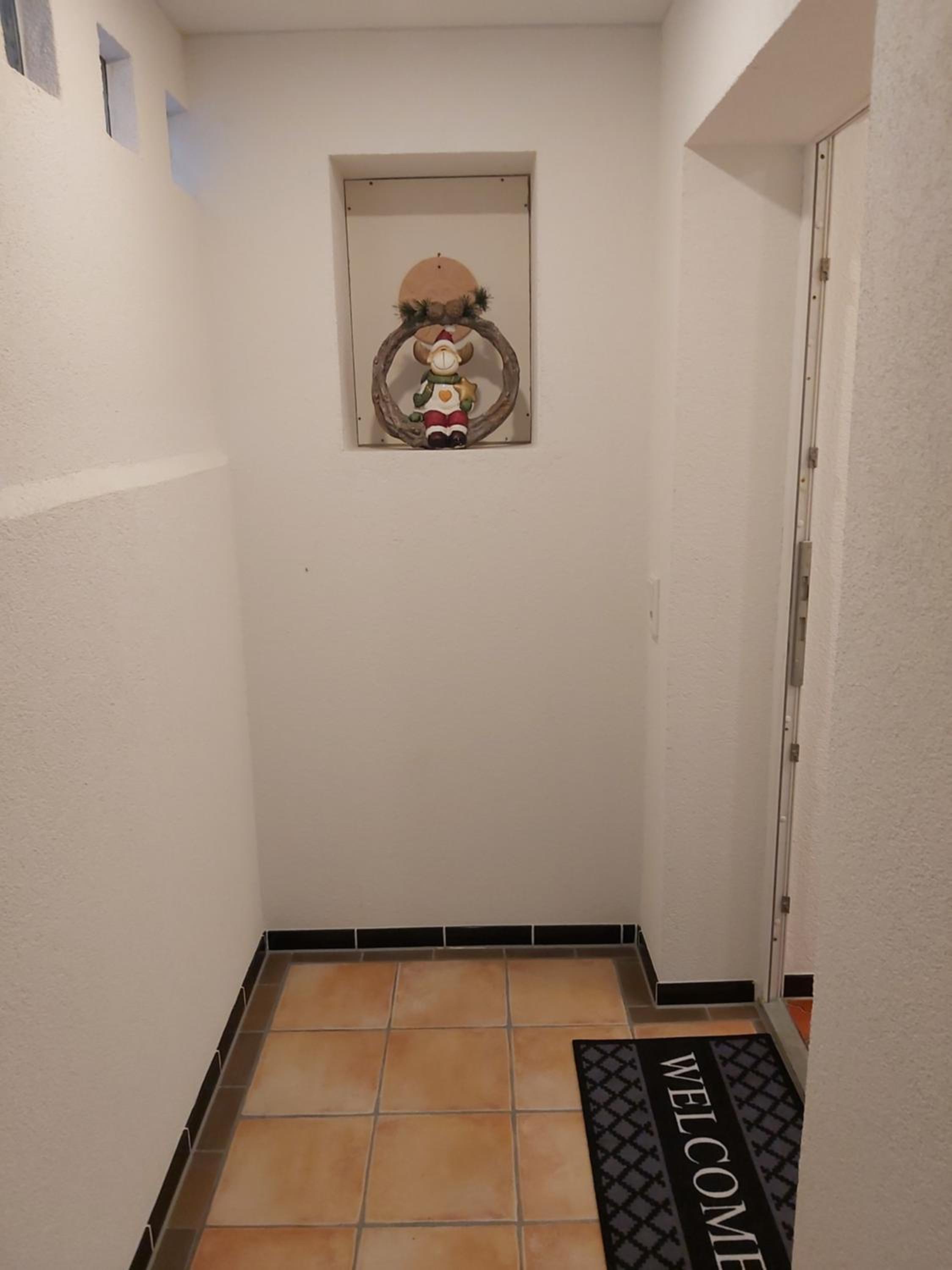 One-Bedroom Apartment - Photo 19