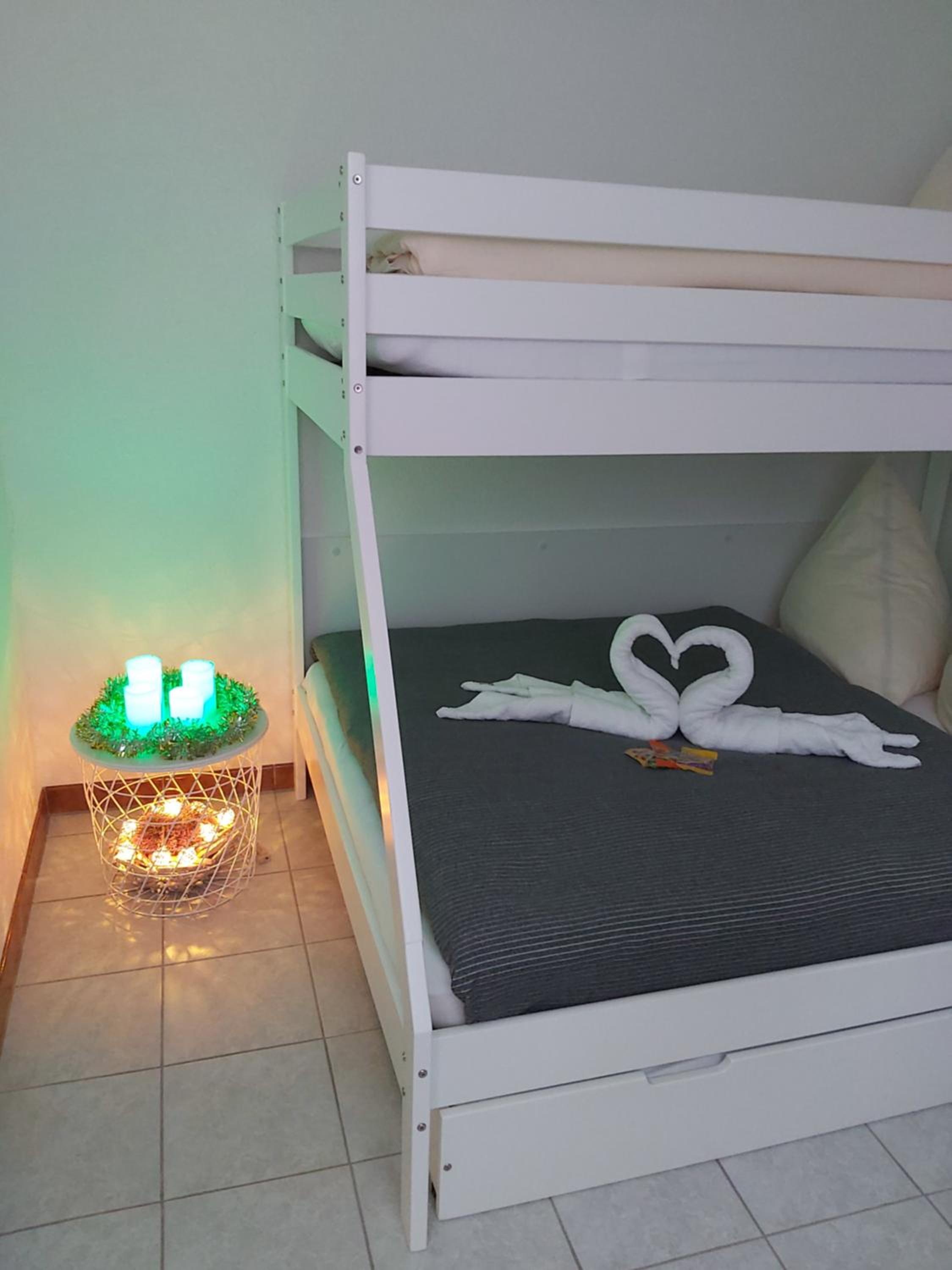 One-Bedroom Apartment - Photo 29