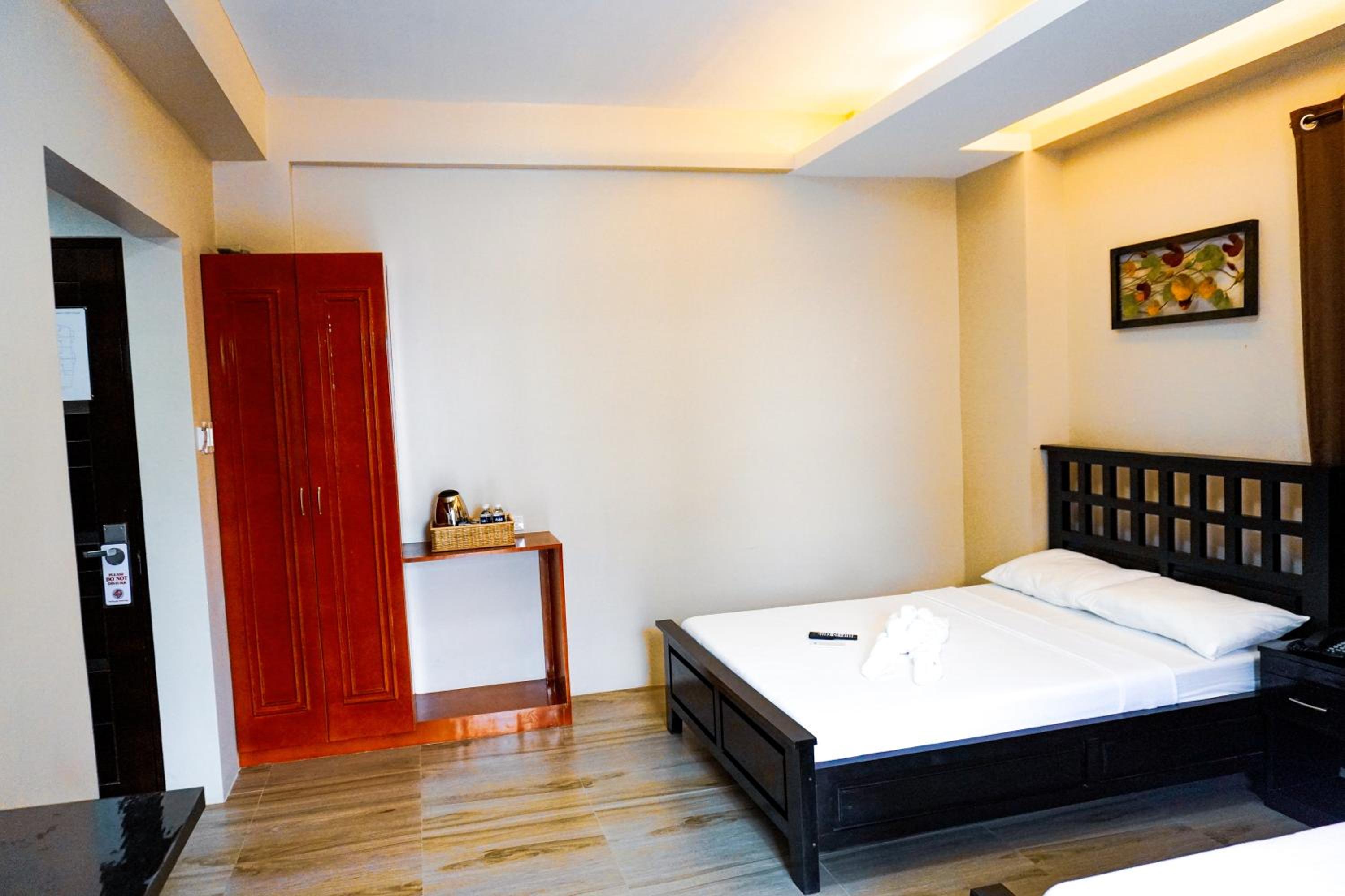 Classic Quadruple Room - Photo 1