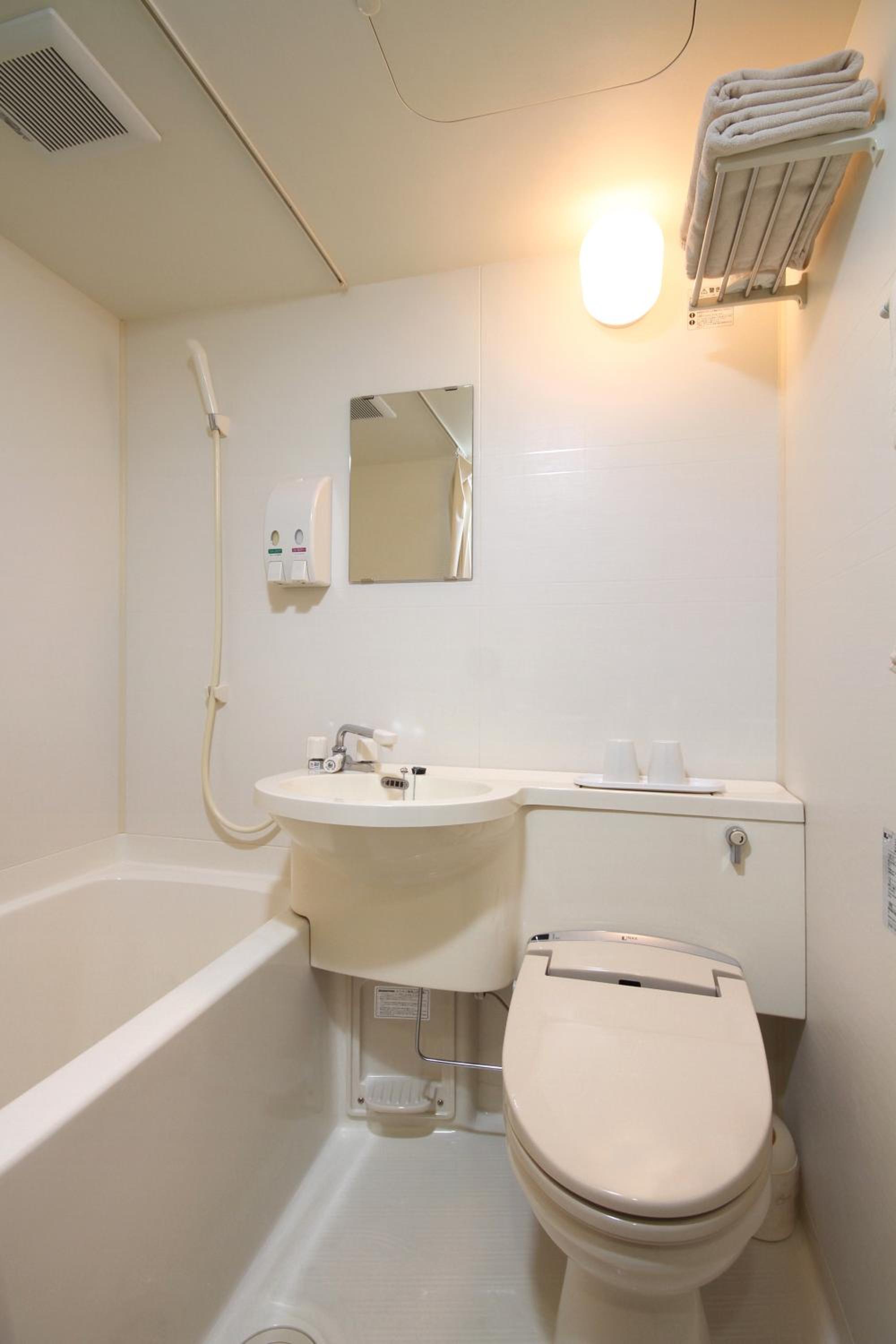 Standard Double Room for Single Use - Non-Smoking - Photo 8