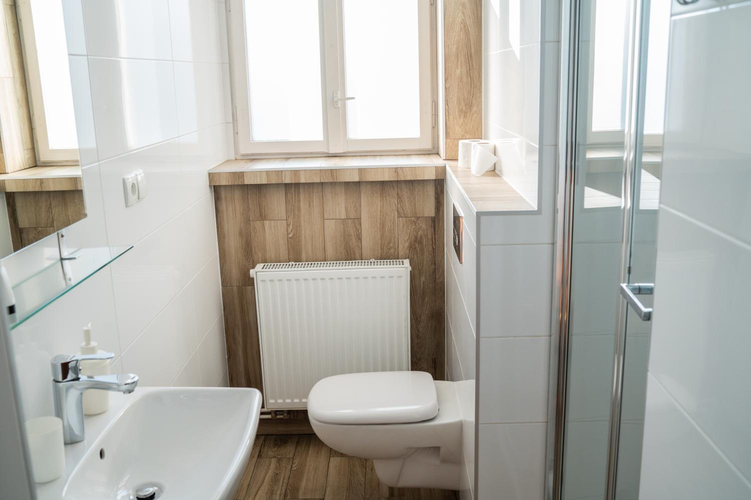 Double Room with Balcony and Private External Bathroom - Photo 5
