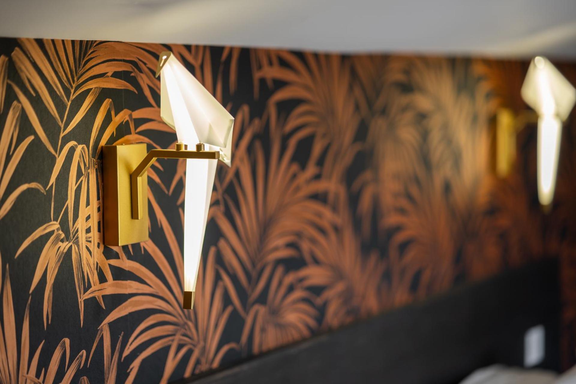 Deluxe Queen Room - Photo 5
