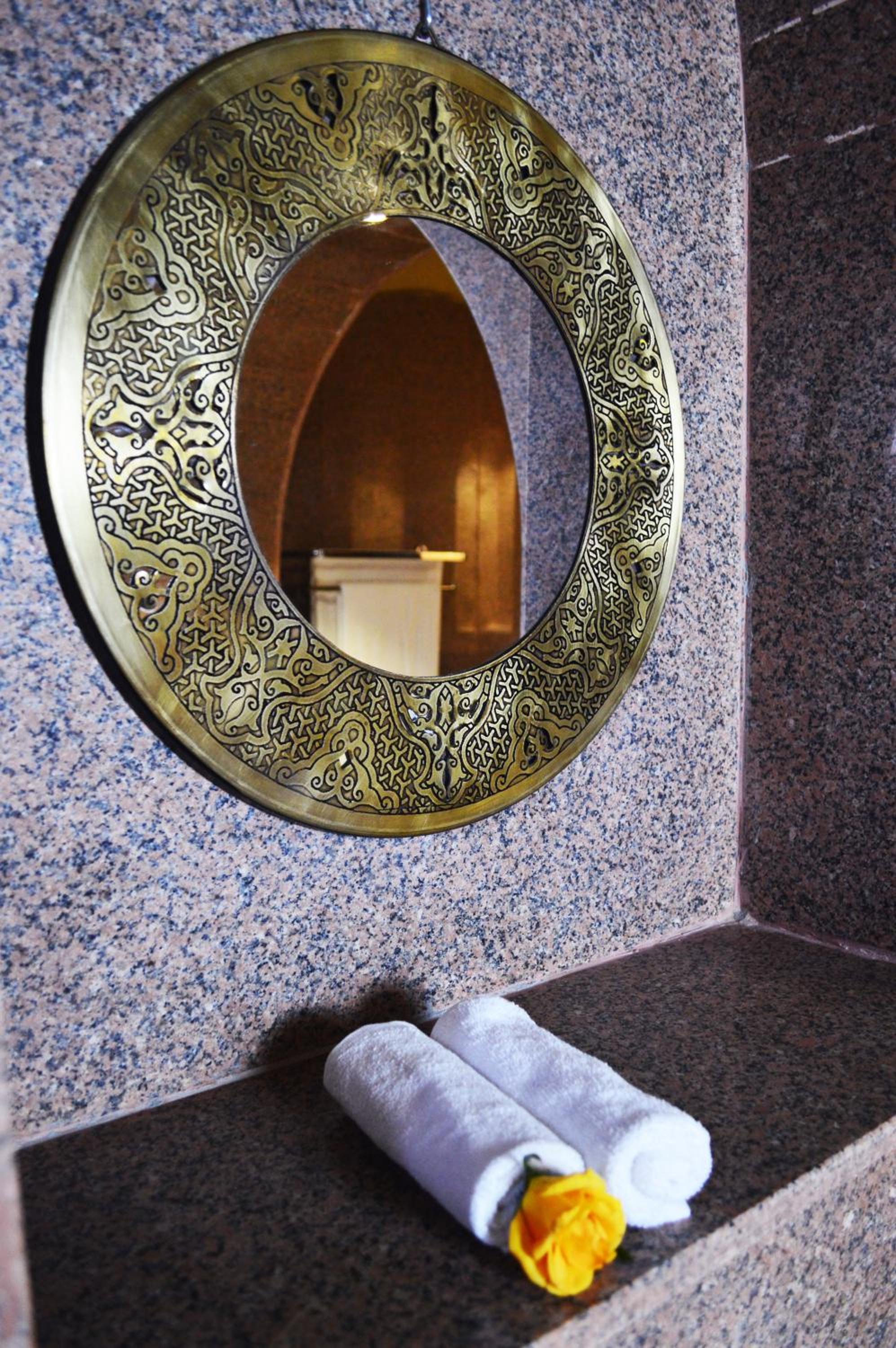Single Room with Private Bathroom - Malachite photo 2