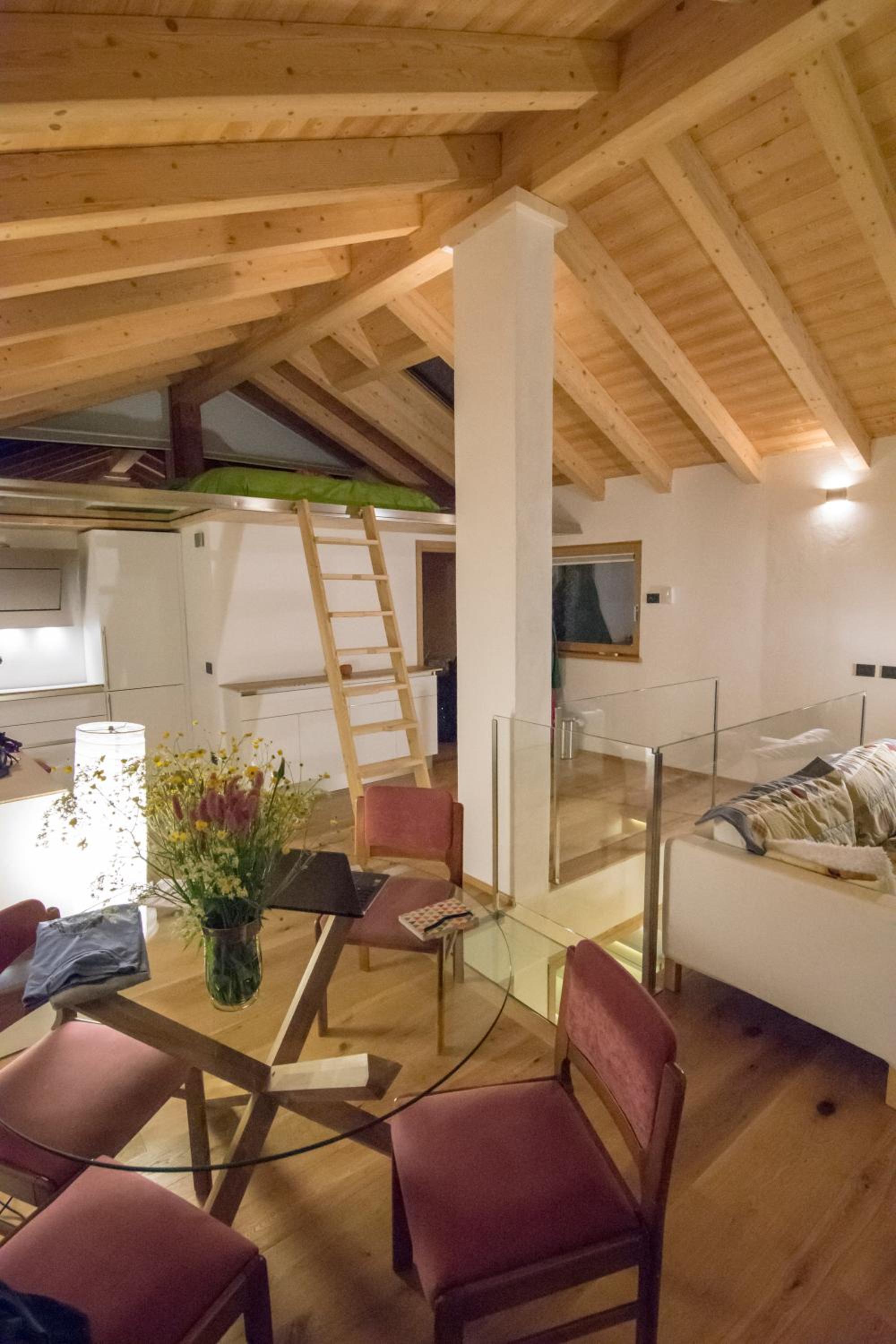 Three-Bedroom Chalet - Photo 2