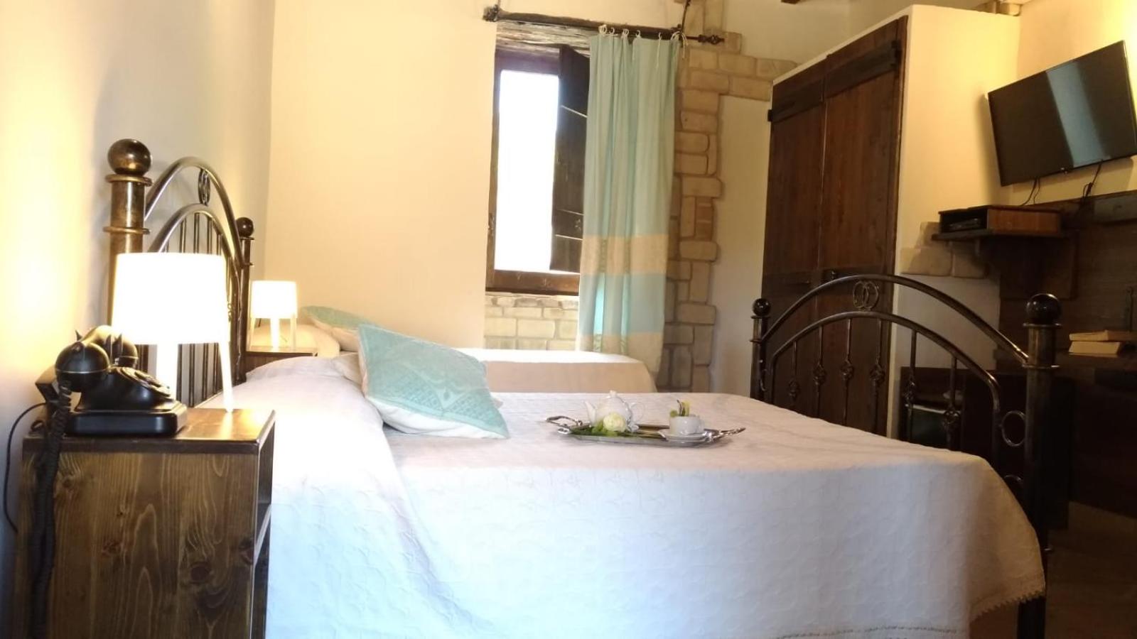 Superior Triple Room - Photo 10