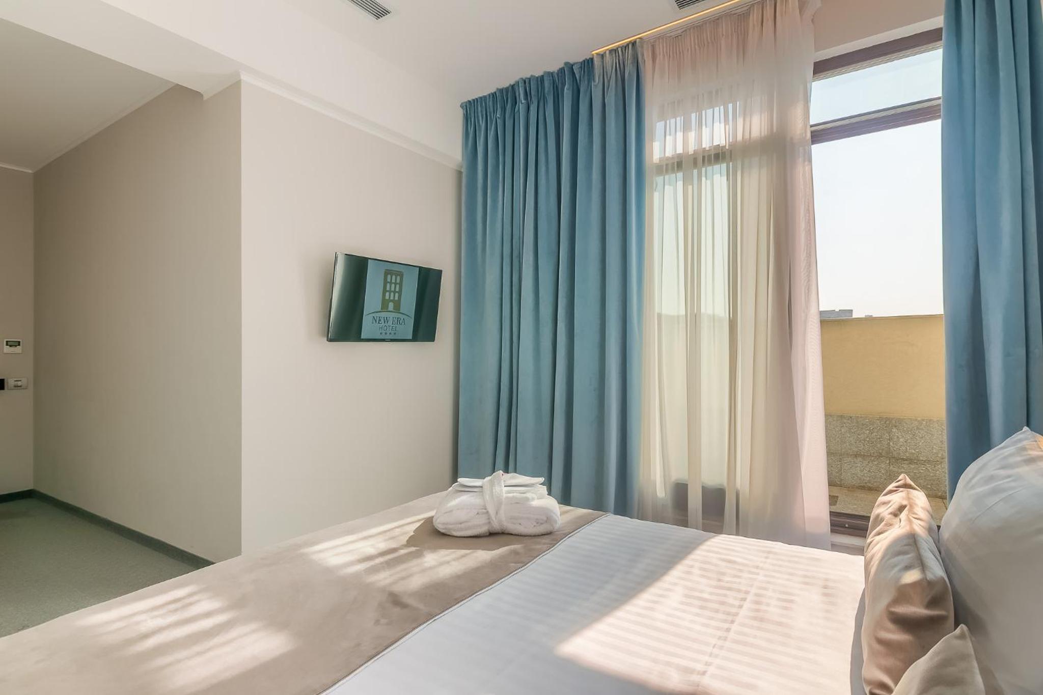 Deluxe Double Room with Balcony