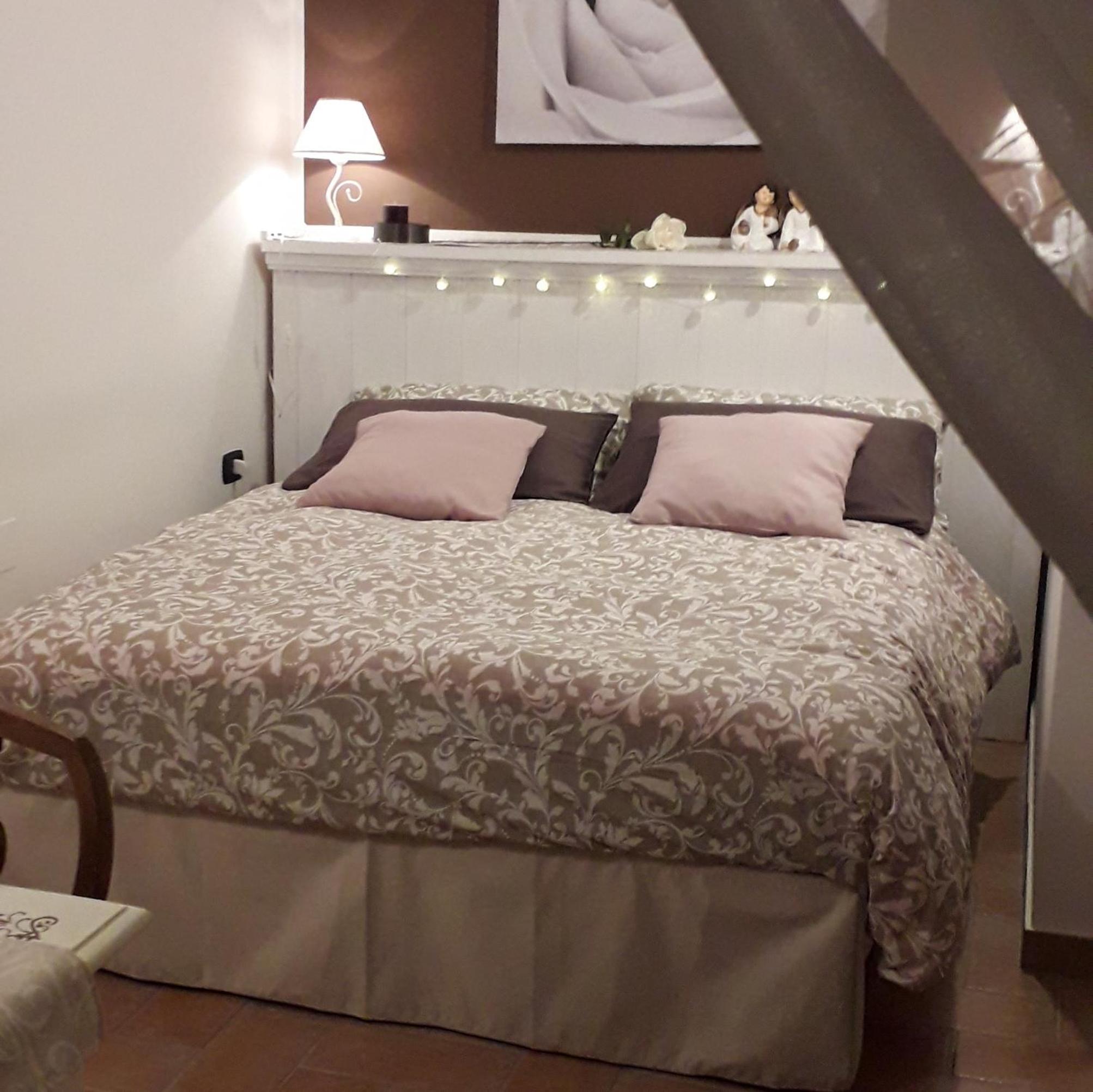 Double Room - Photo 9