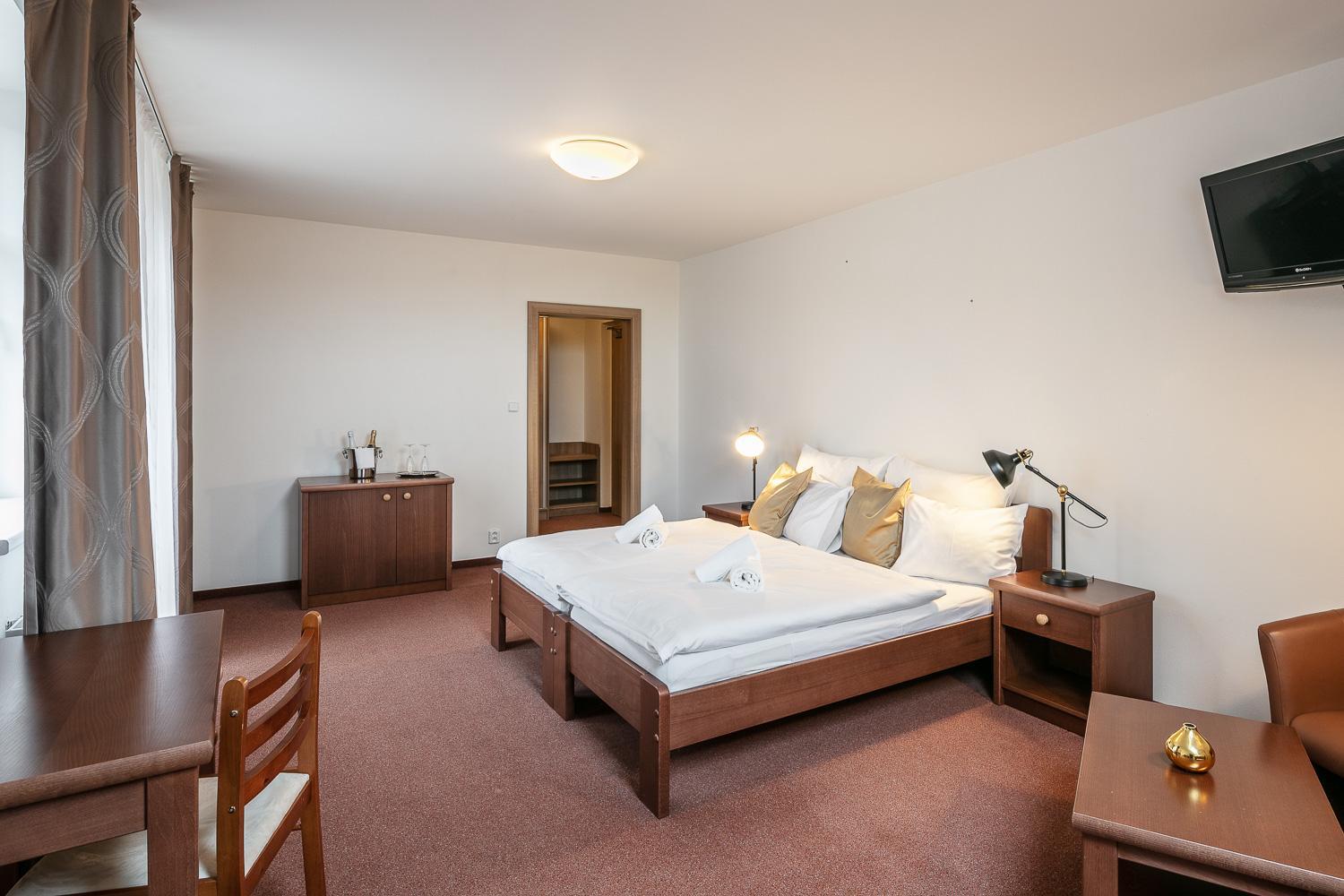Superior Double or Twin Room - Photo 1