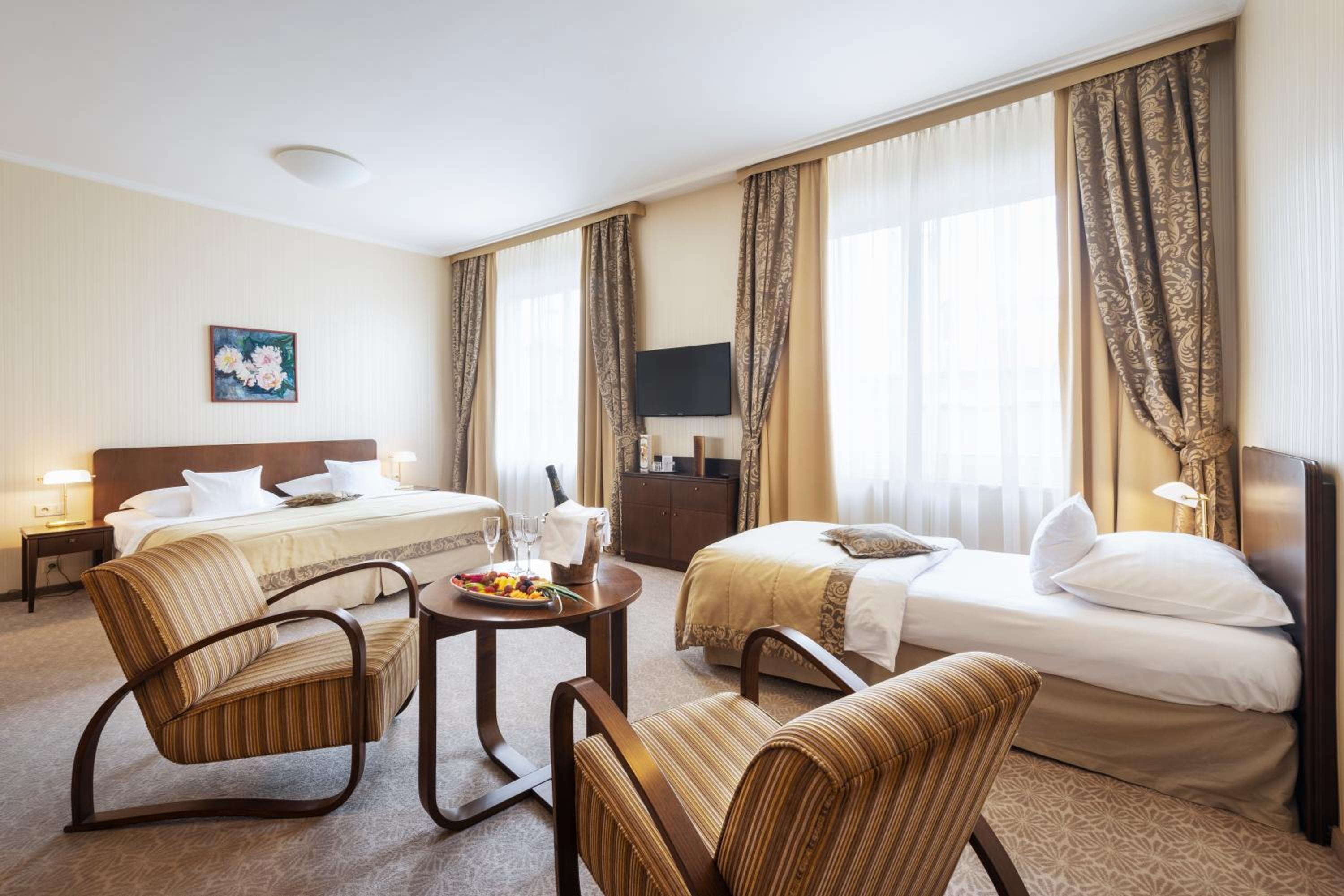 Standard Triple Room - Photo 3