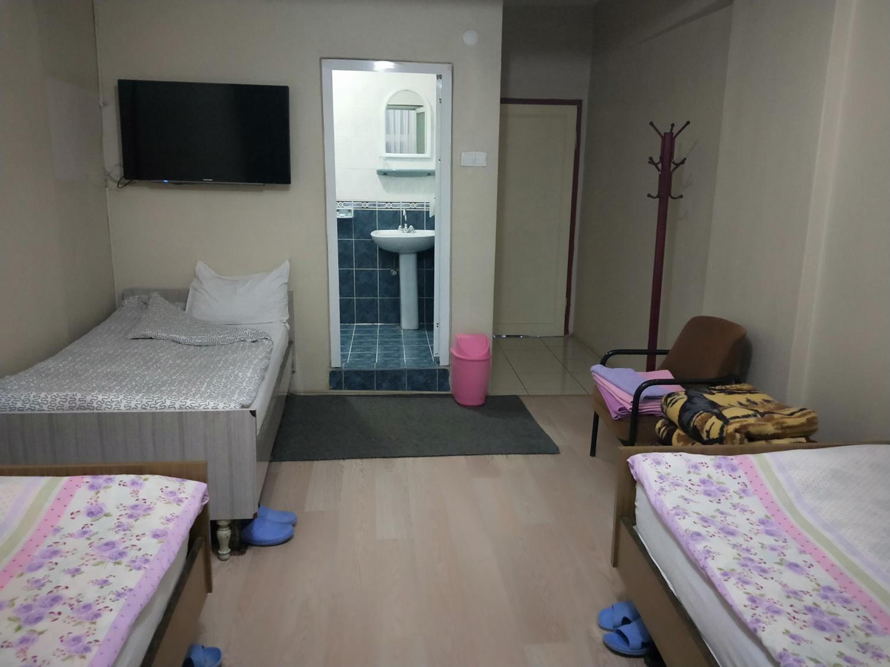 Budget Triple Room photo 1