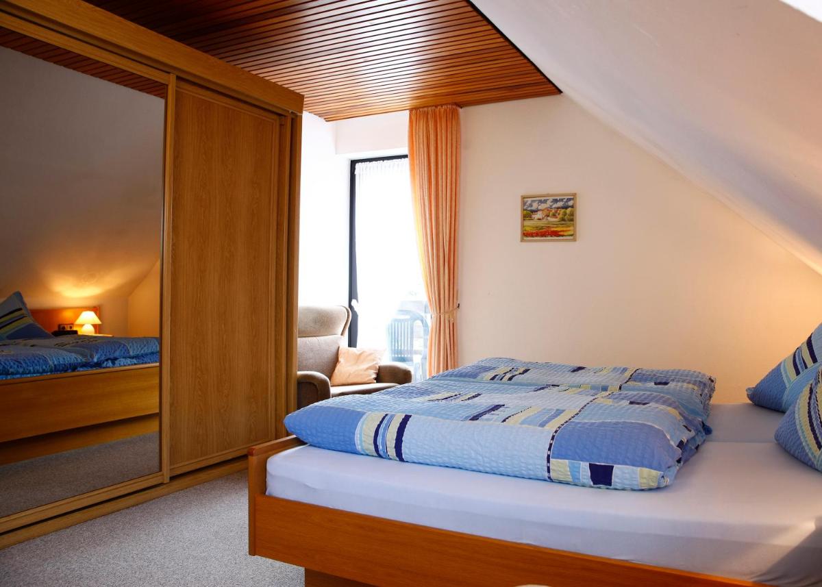 Apartment (4 Adults)
