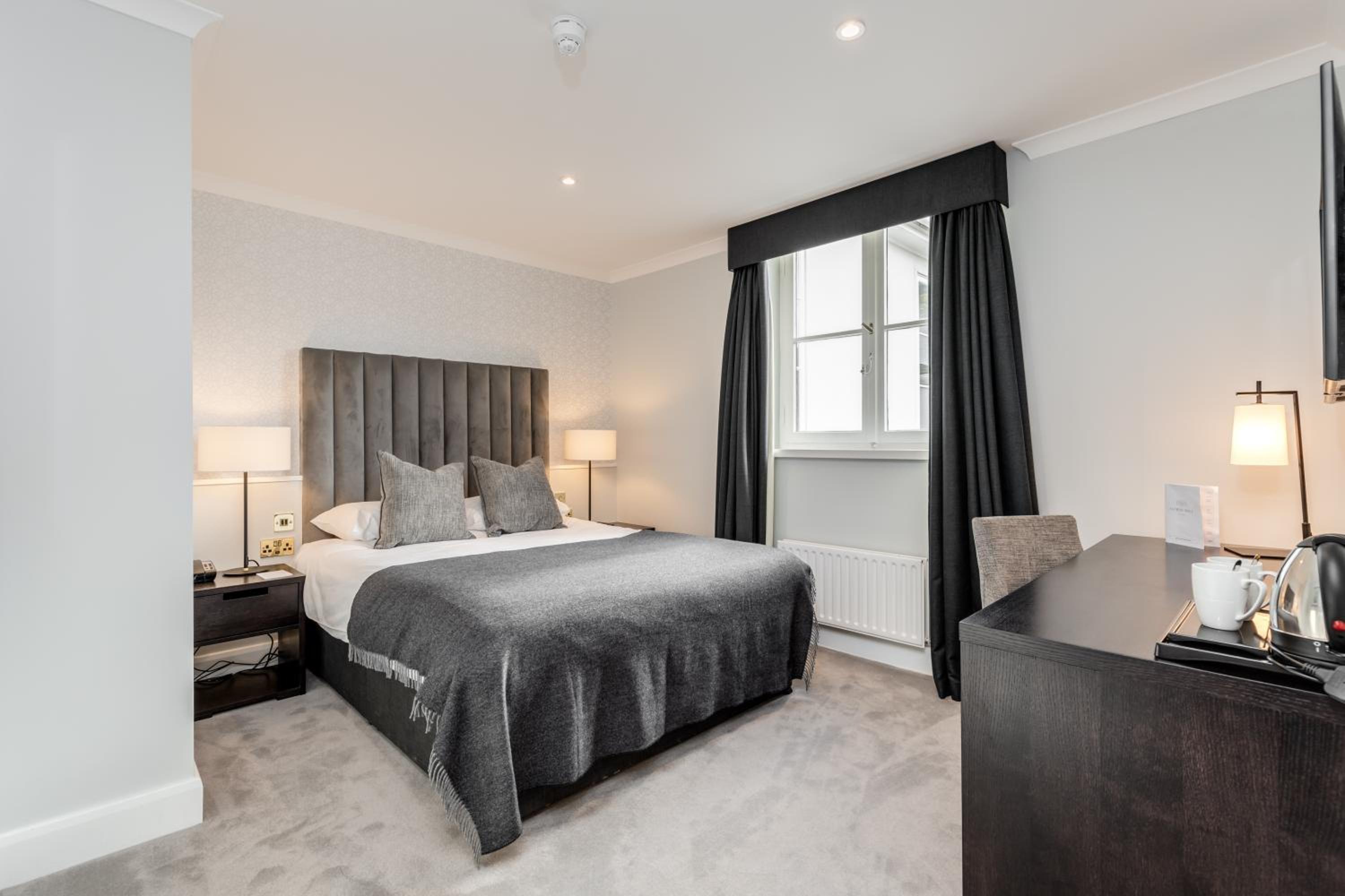 Standard Double Room - Photo 1