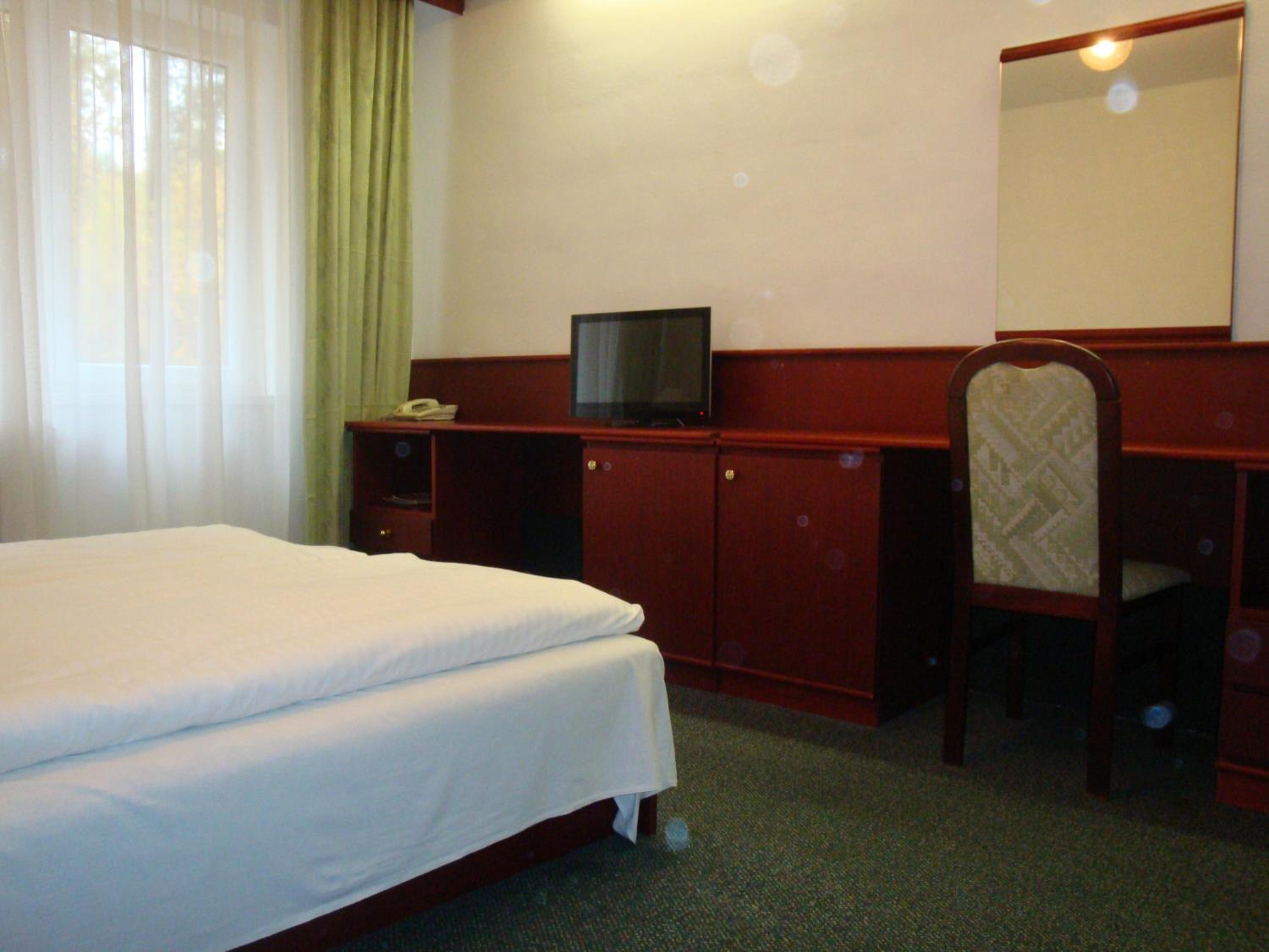 Single Room photo 2