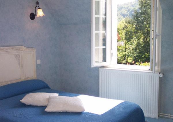 Standard Double Room - Photo 4