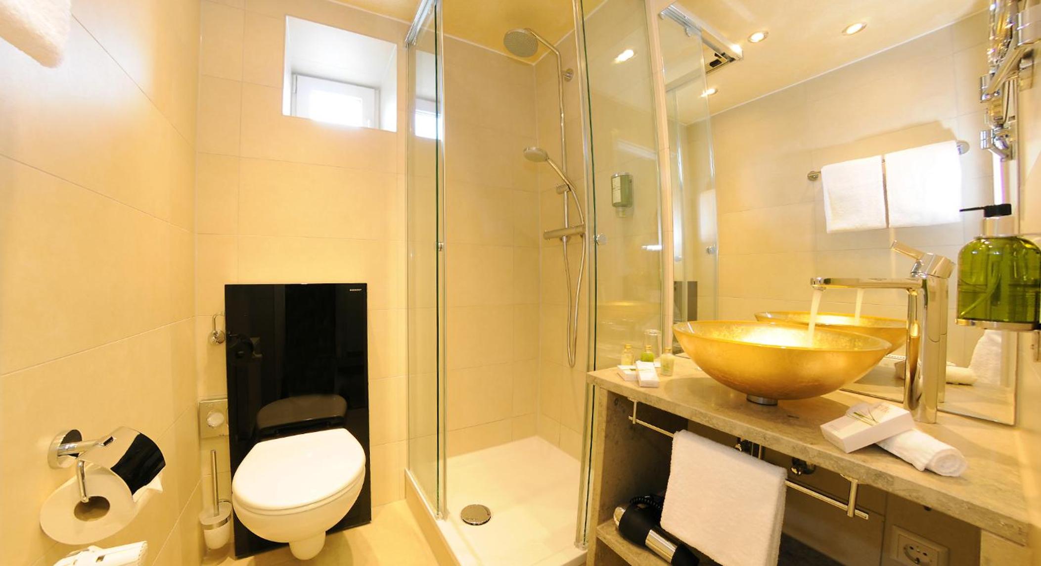 Comfort Double Room (1 - 2 People) - Photo 5