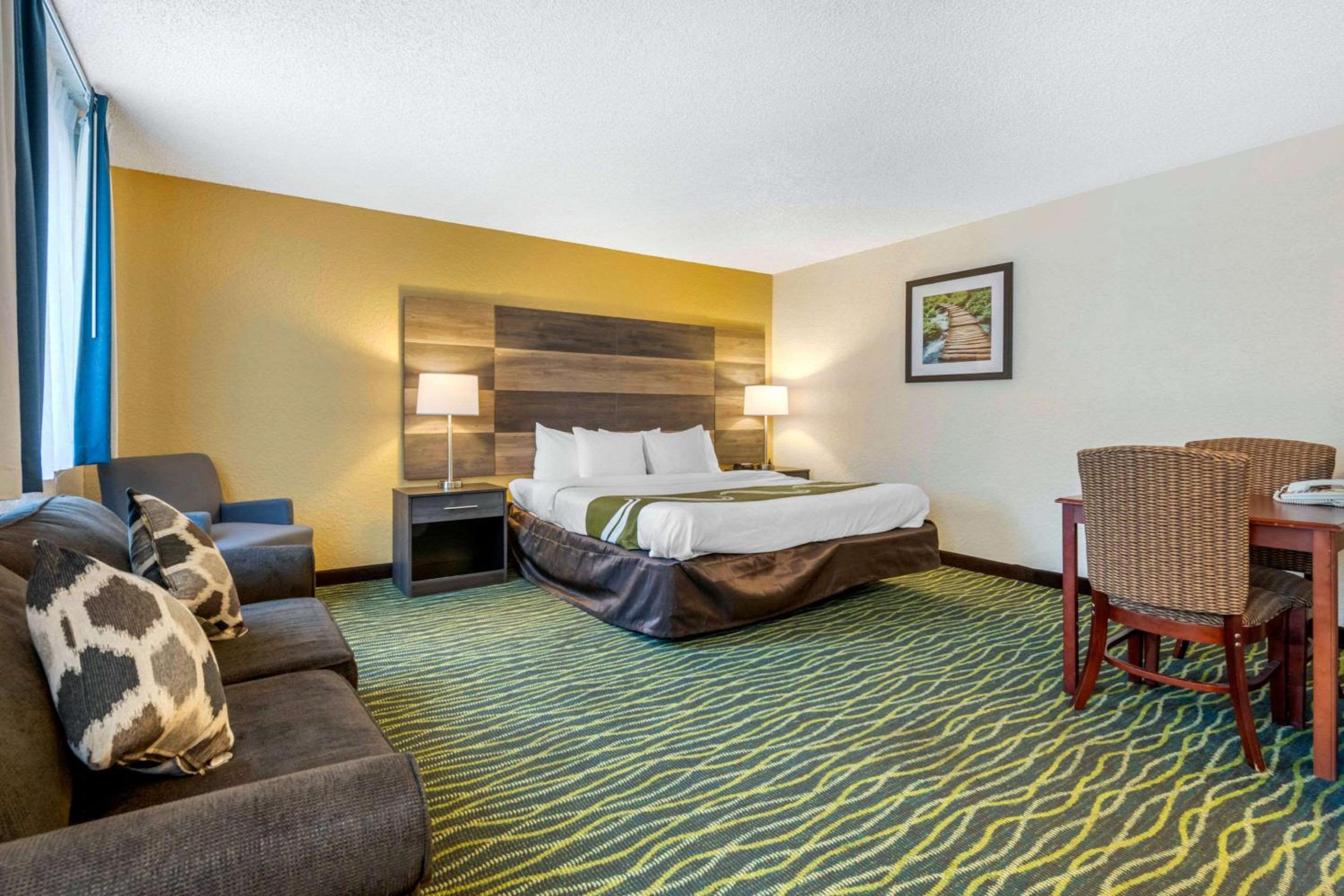 Superior King Suite - Non-Smoking