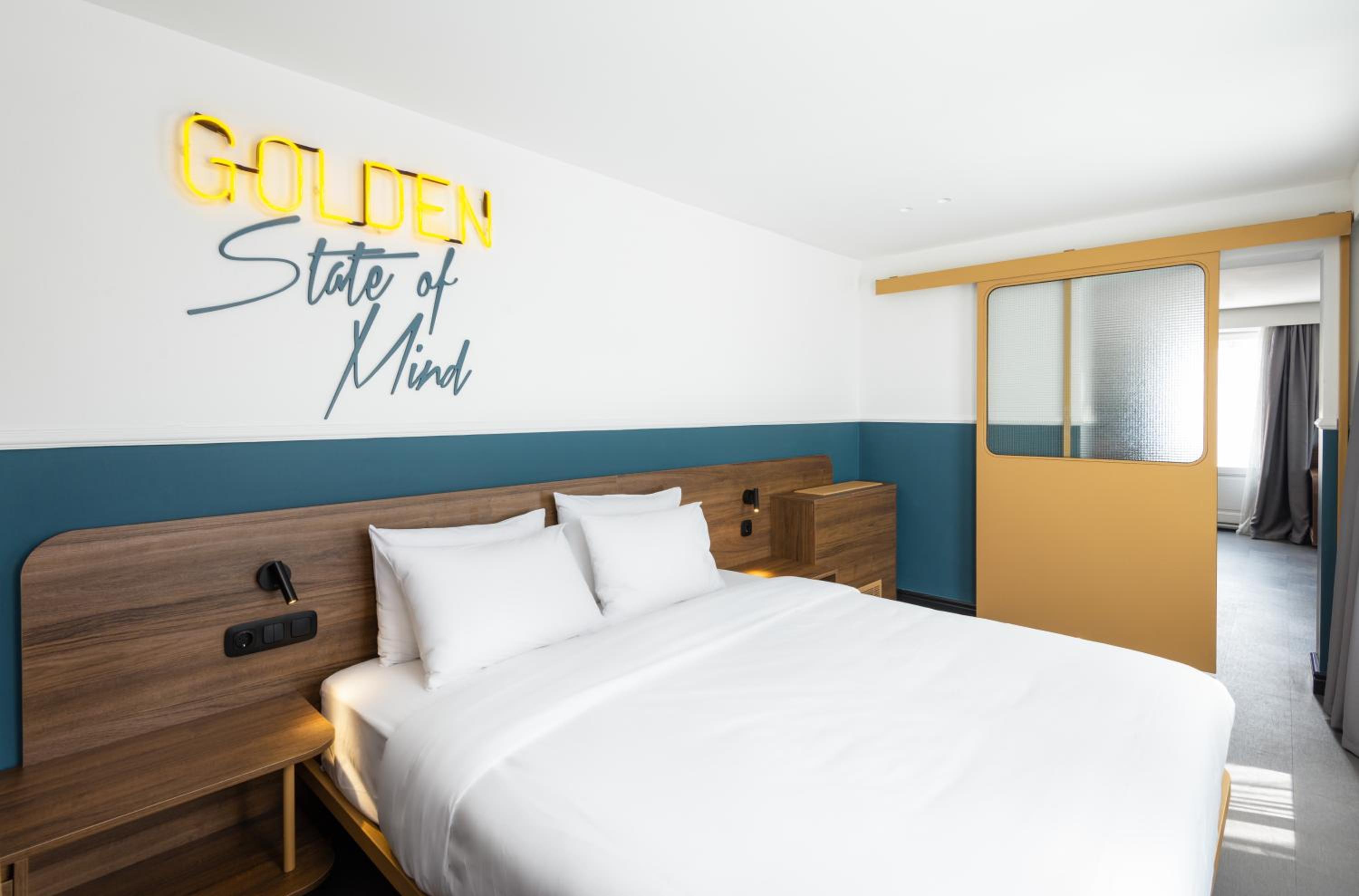 King Suite with Terrace & Jacuzzi