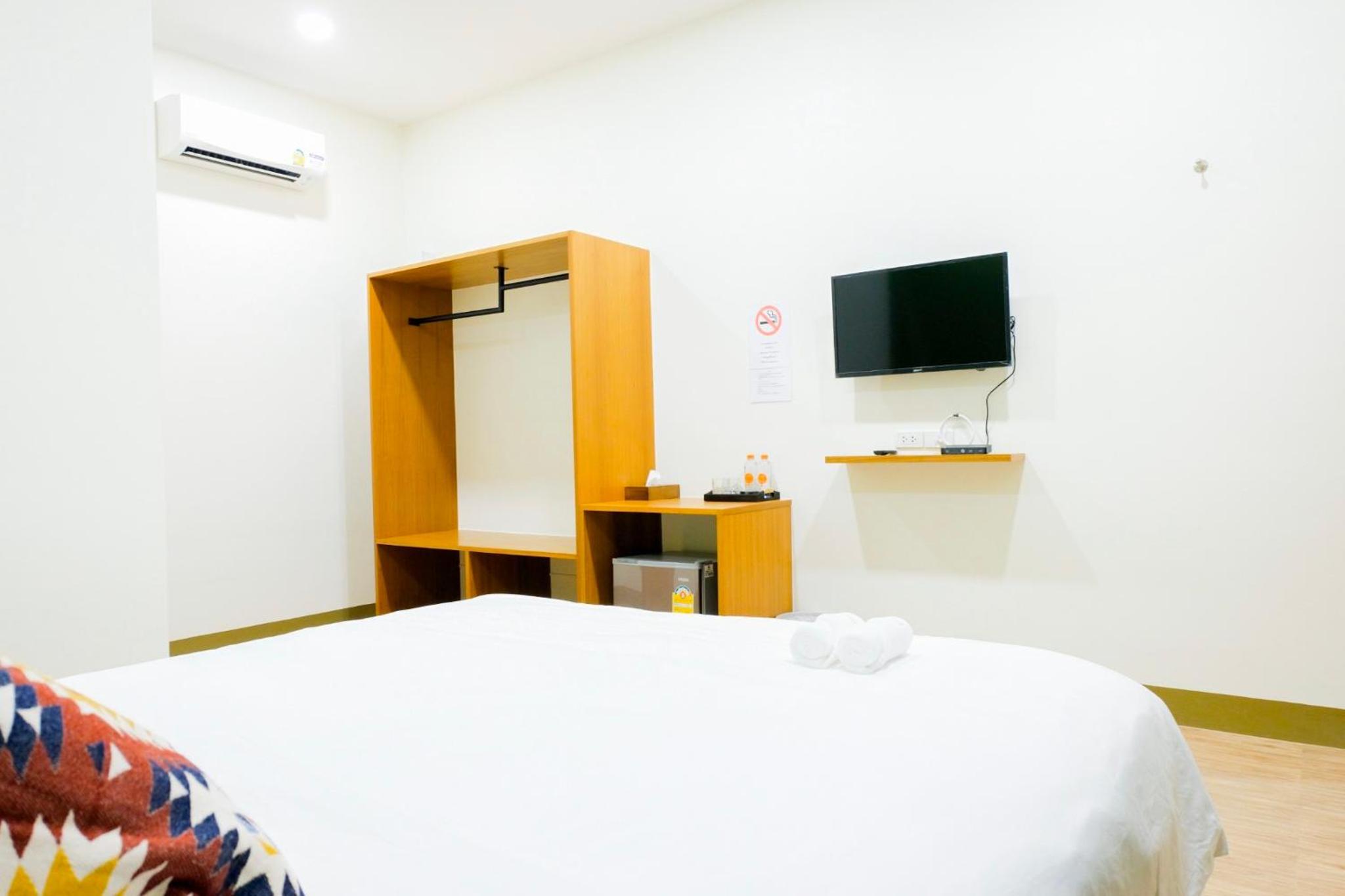Standard Double Room - Photo 6