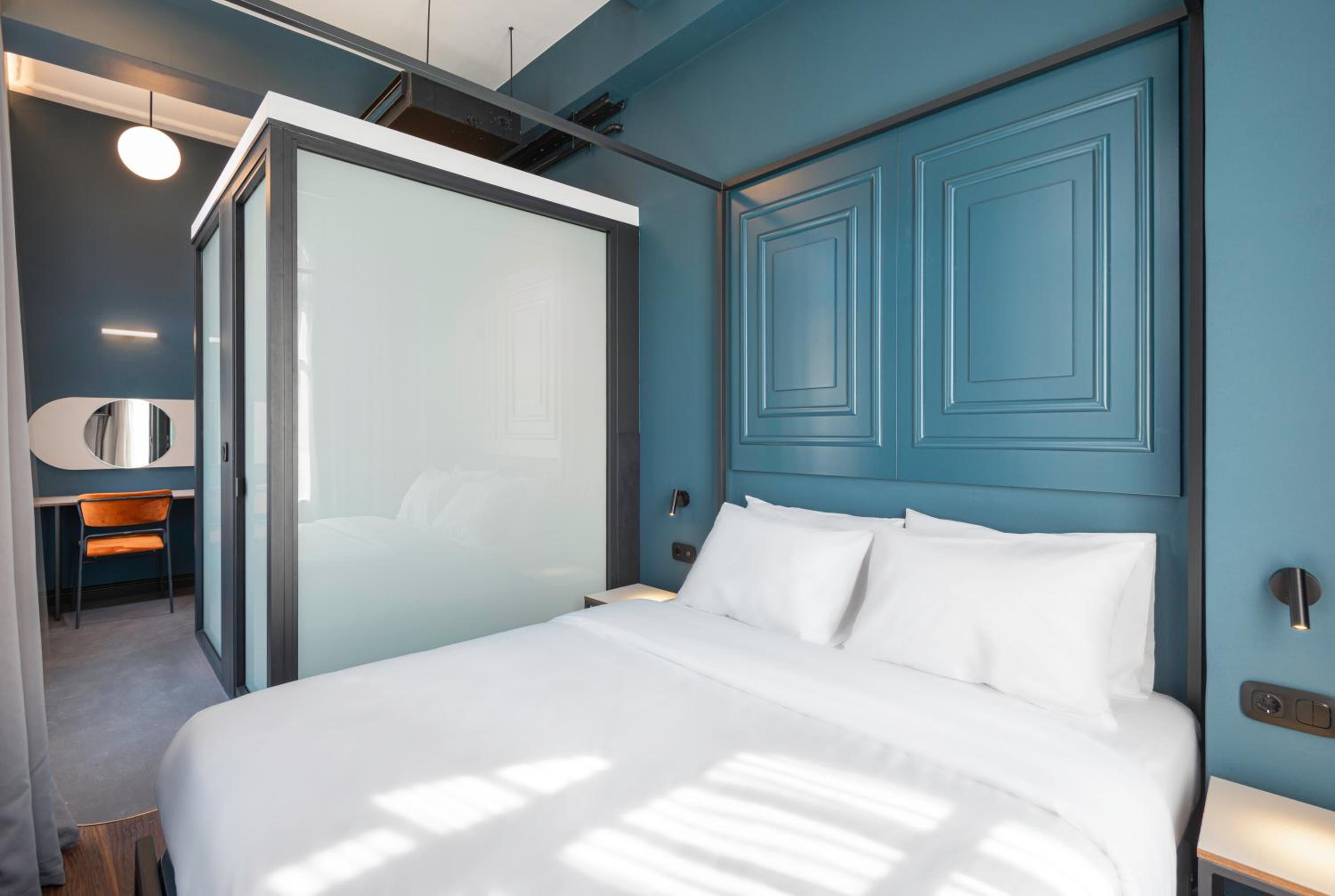 Dream Room photo 3