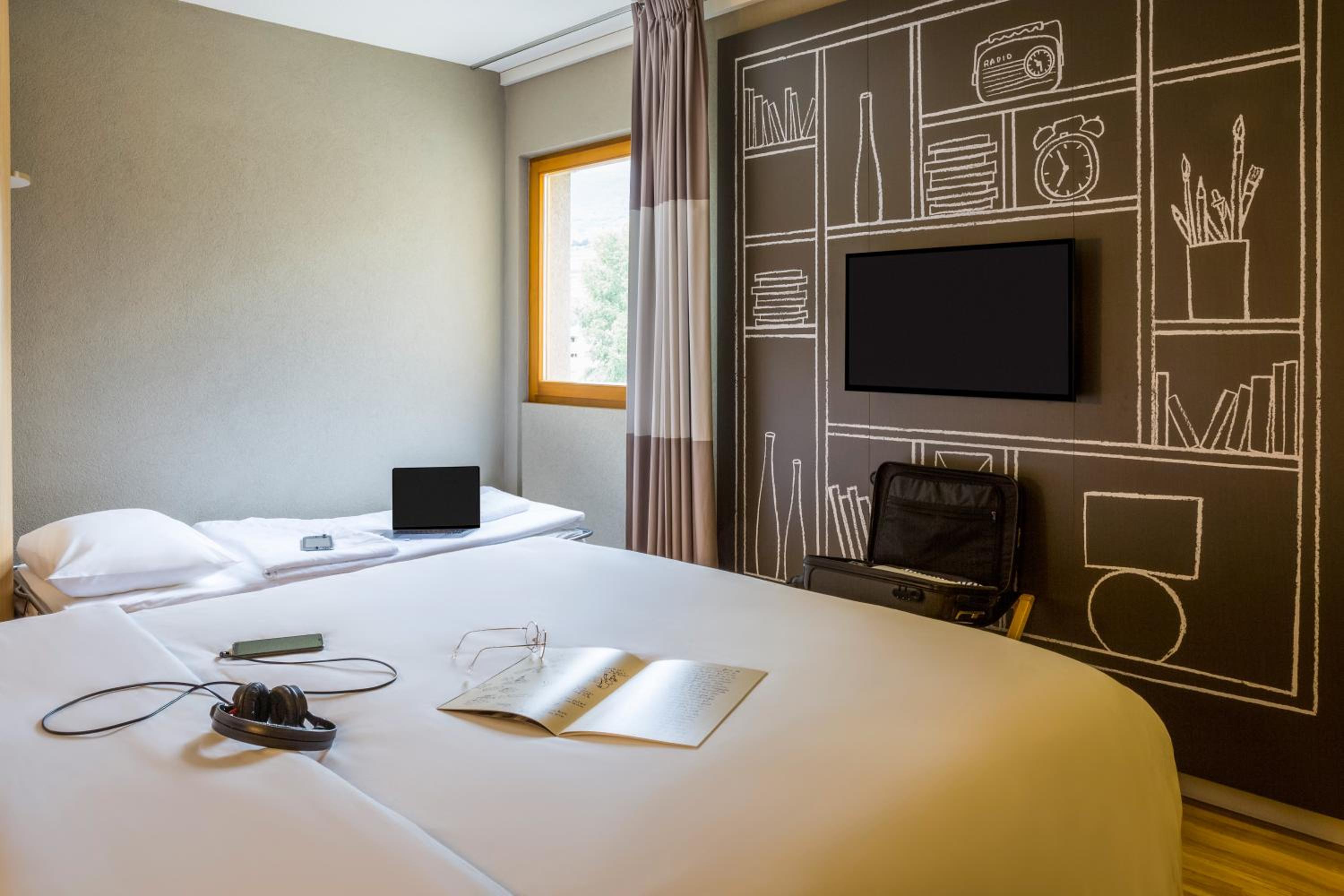 Standard Double Room - Photo 4