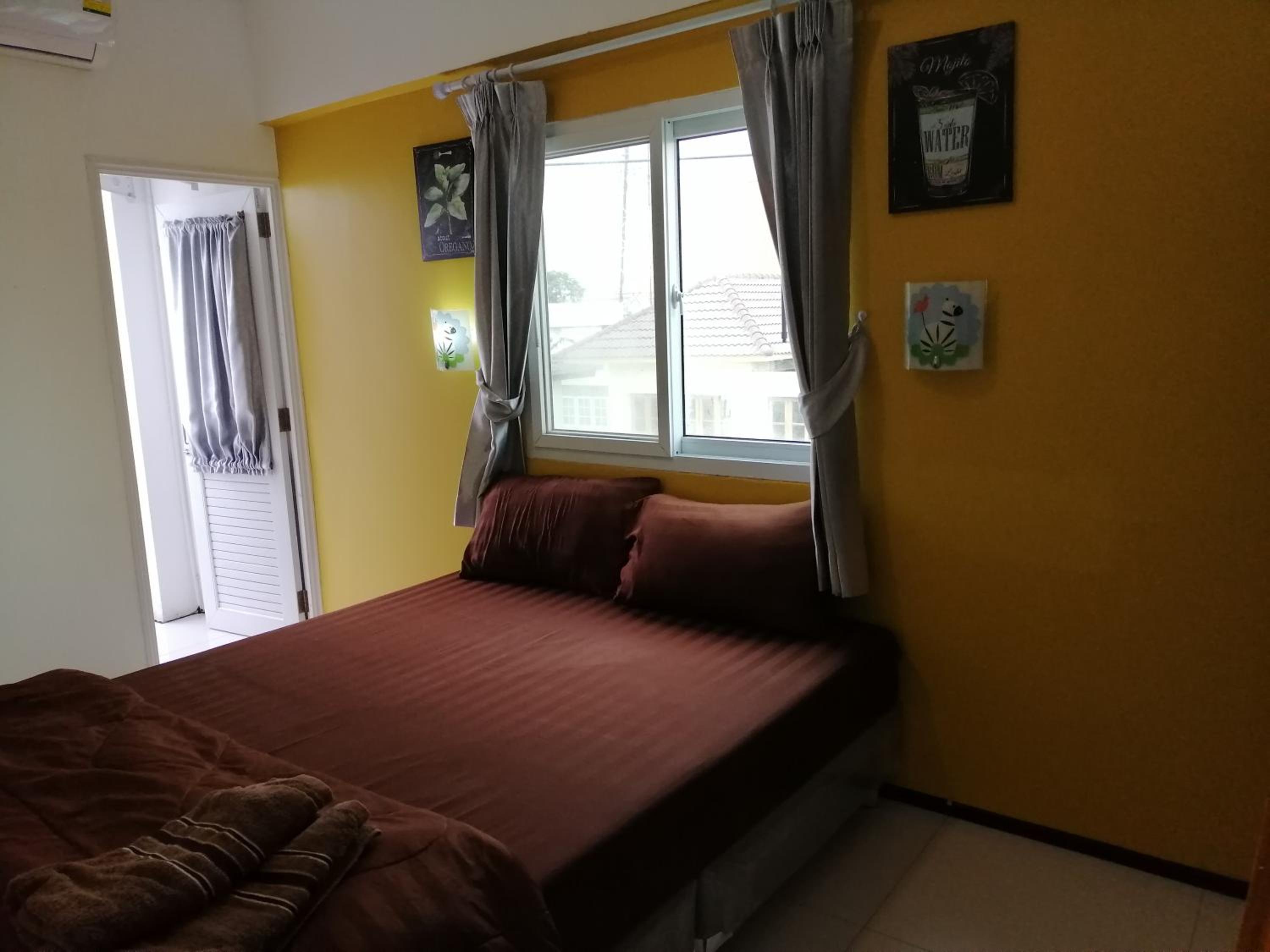 Apartment - Photo 4