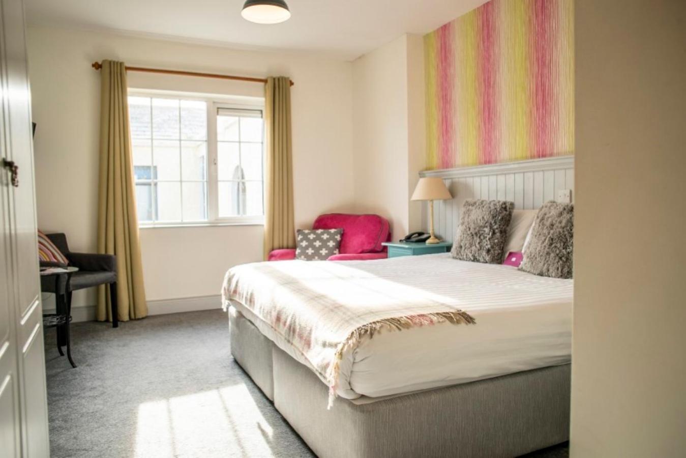 Double Room - Photo 2