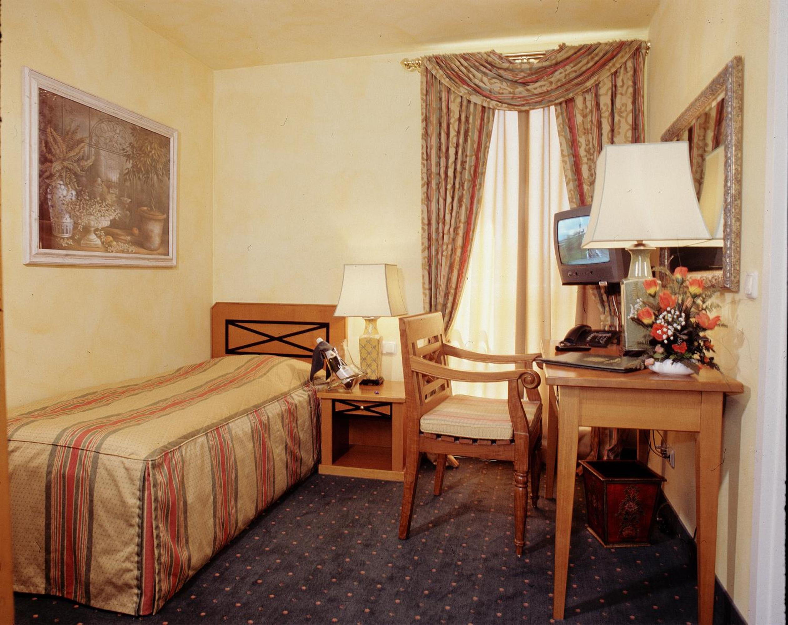 Single Room