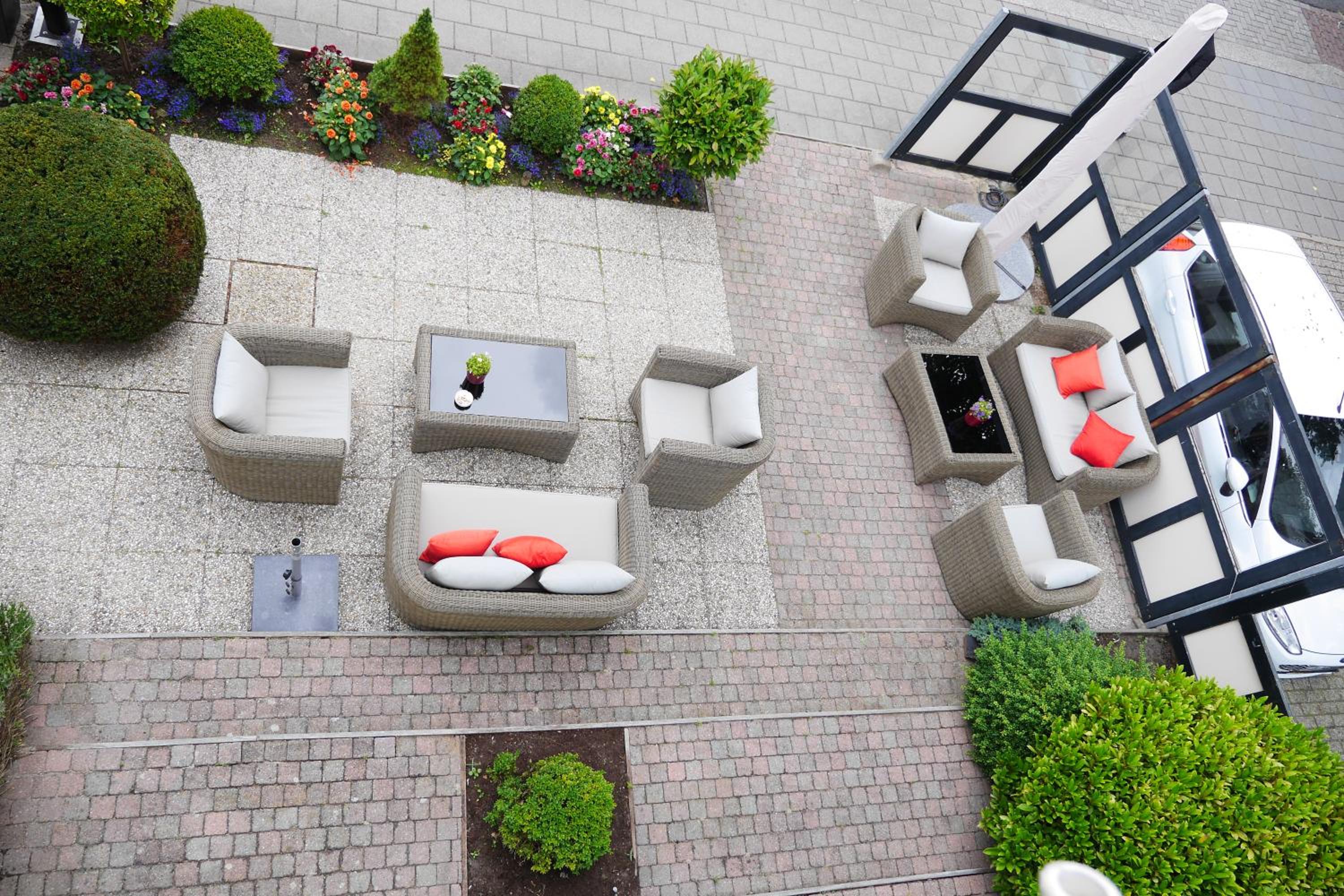 Twin Room with Balcony - Photo 4
