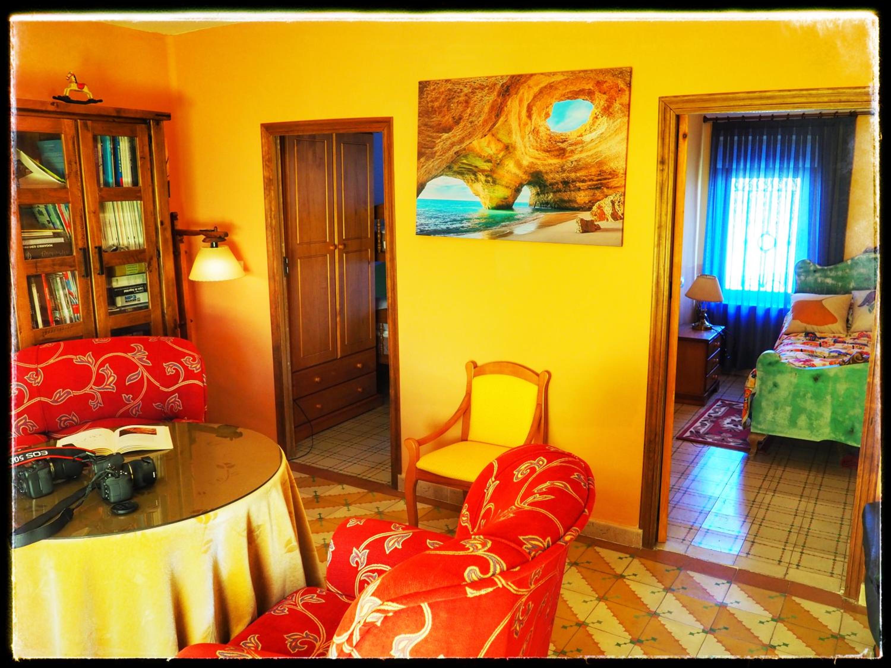 Casa de cuatro habitaciones