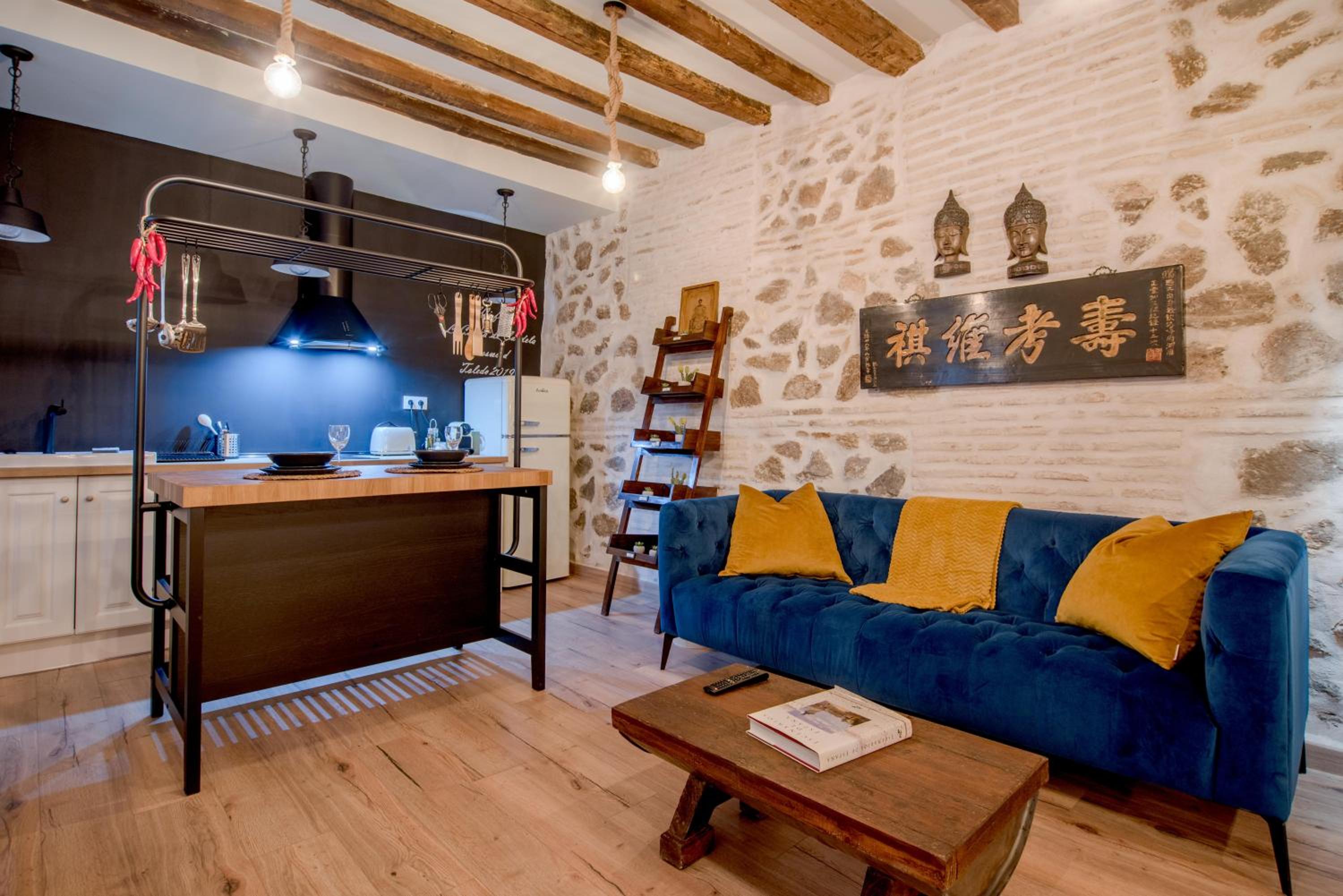 Loft - Photo 24