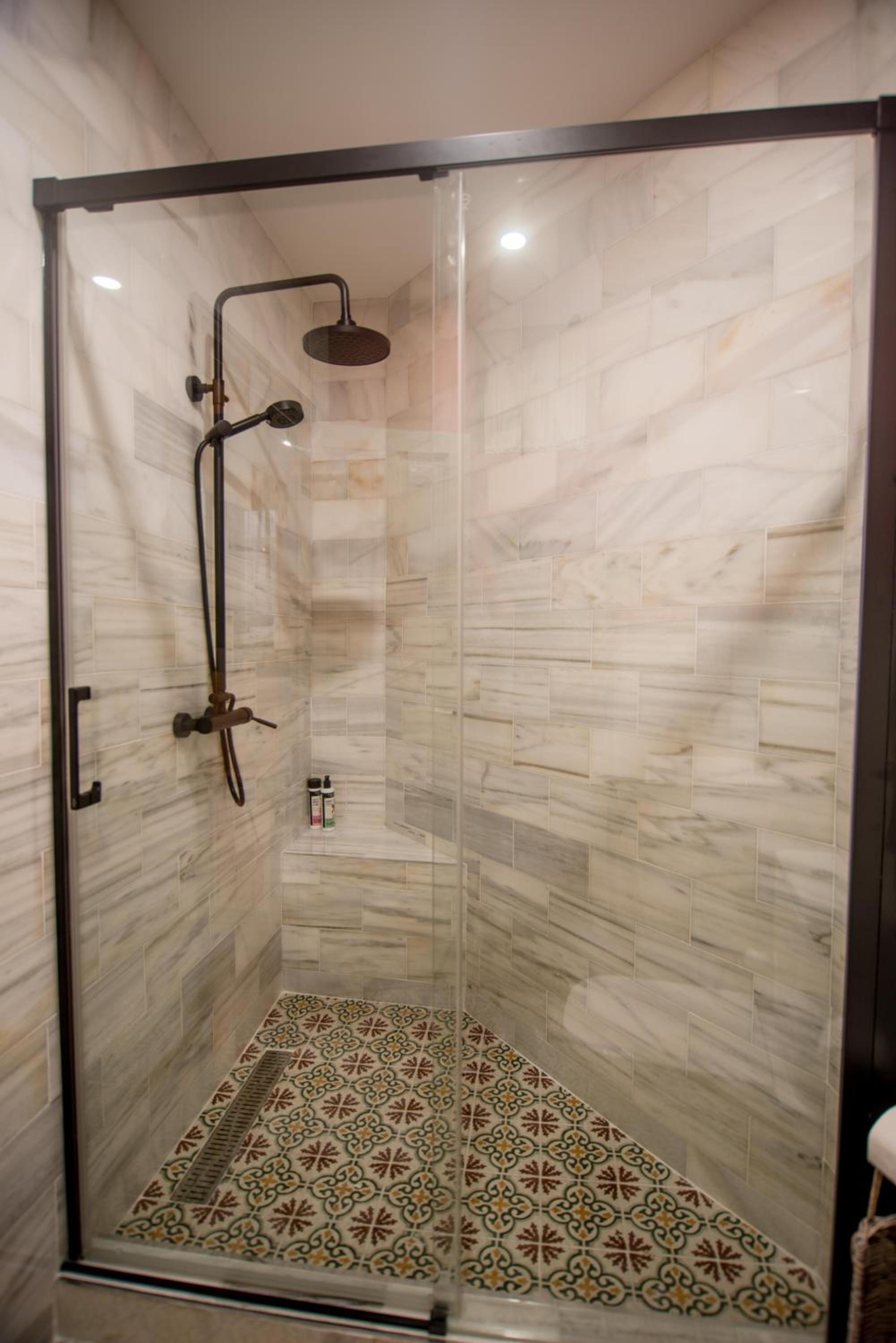 Studio Apartment - Photo 12