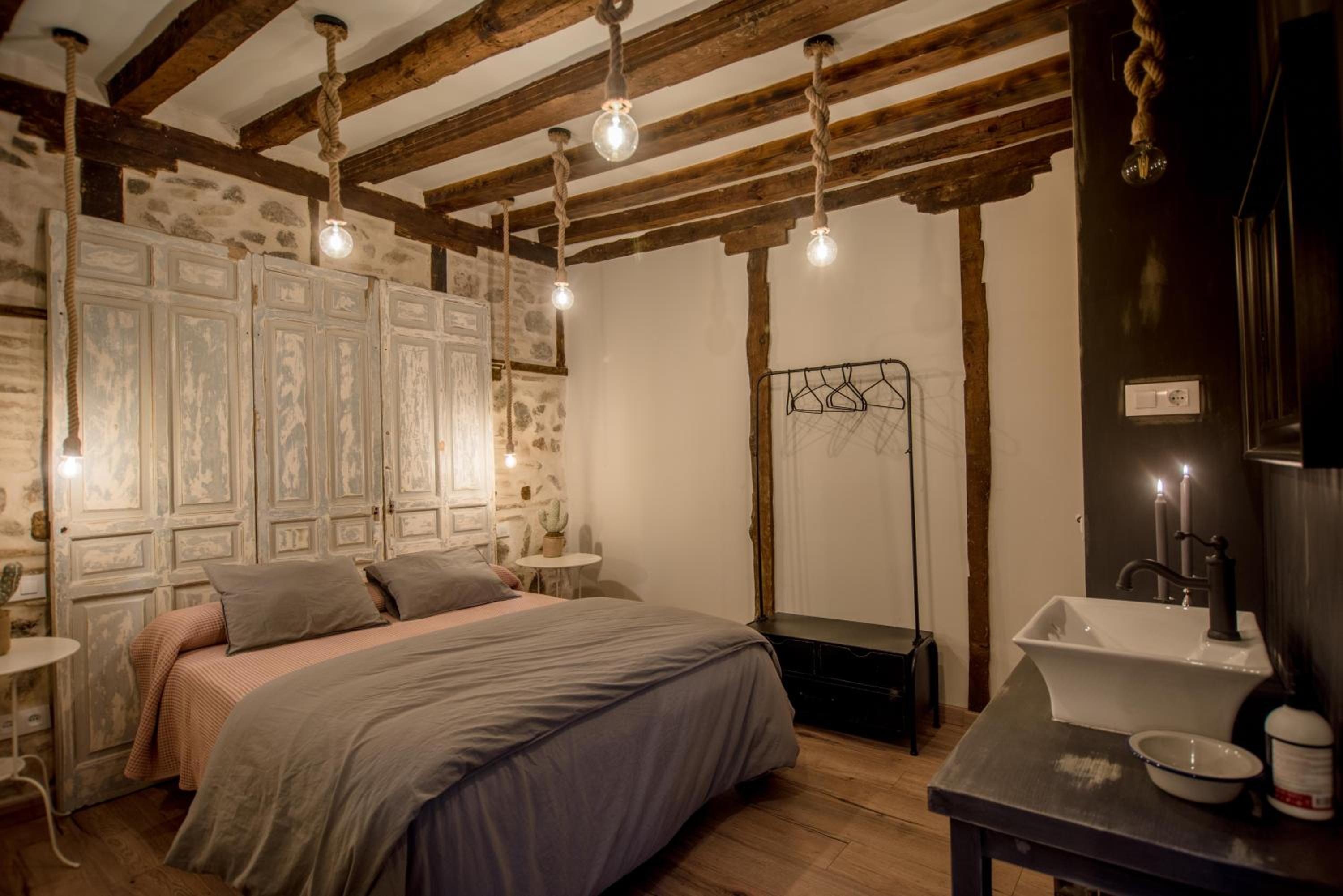 Two-Bedroom Apartment - Photo 15