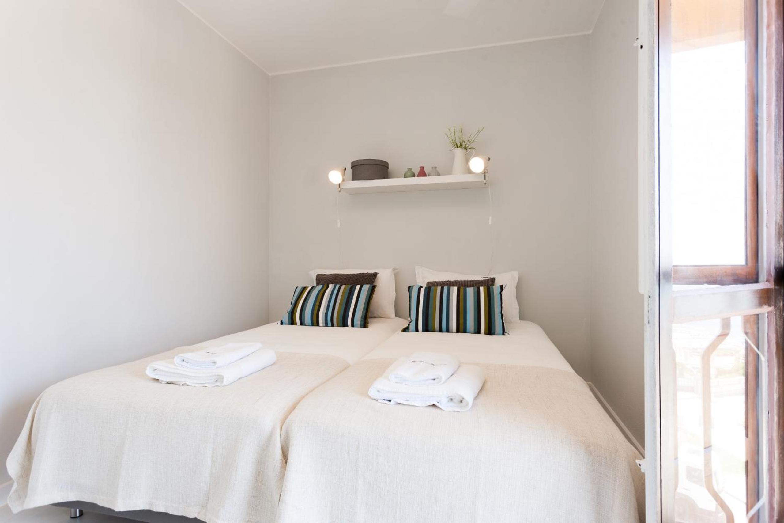 Two-Bedroom Apartment - Photo 7