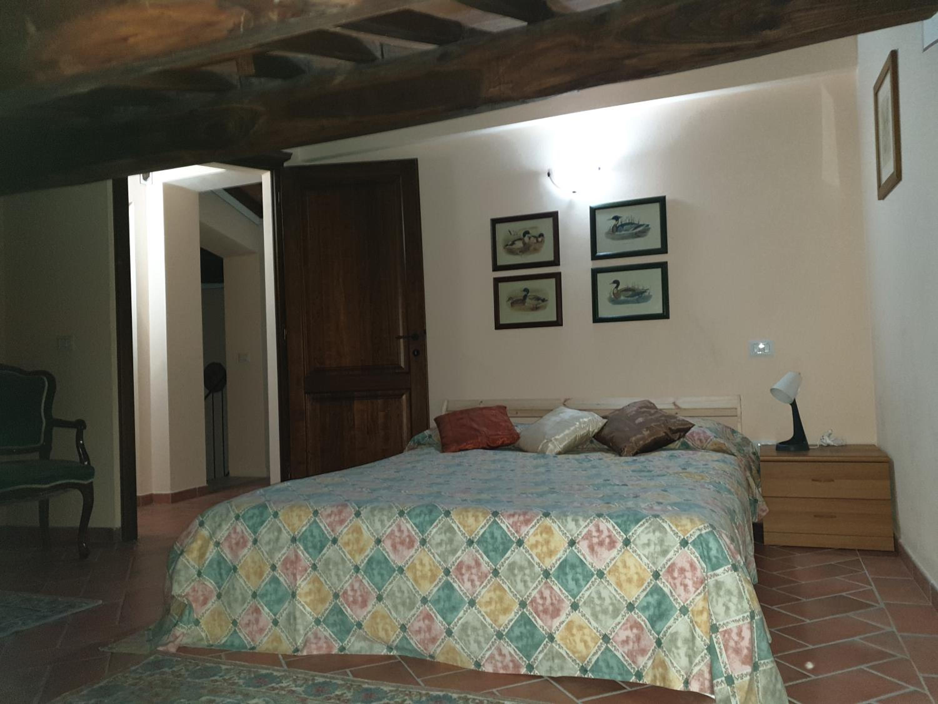 Three-Bedroom House - Photo 9