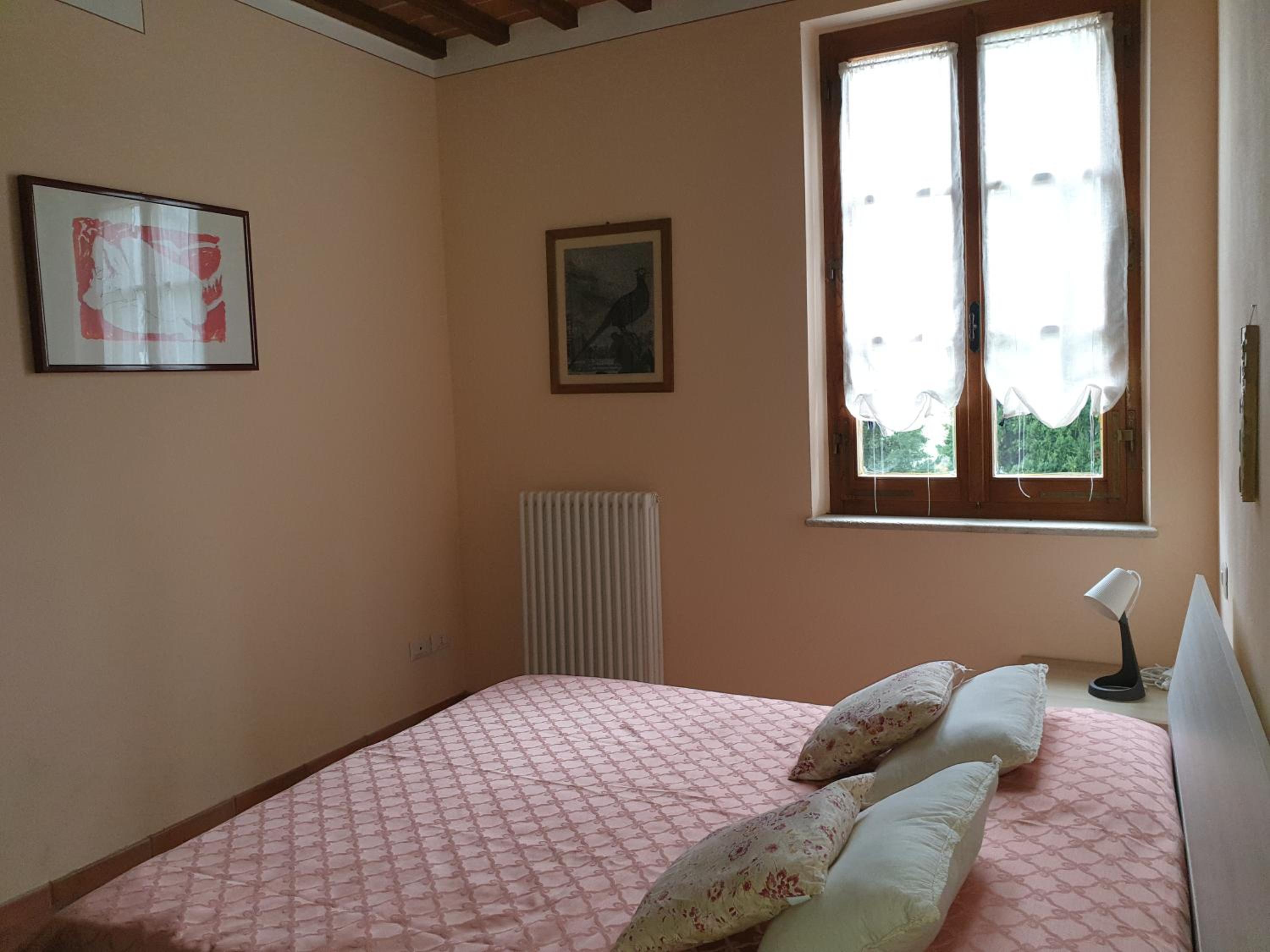 Three-Bedroom House - Photo 10