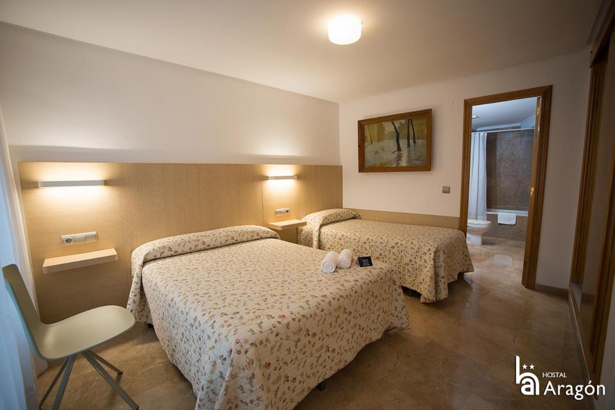 Double or Twin Room - Photo 8