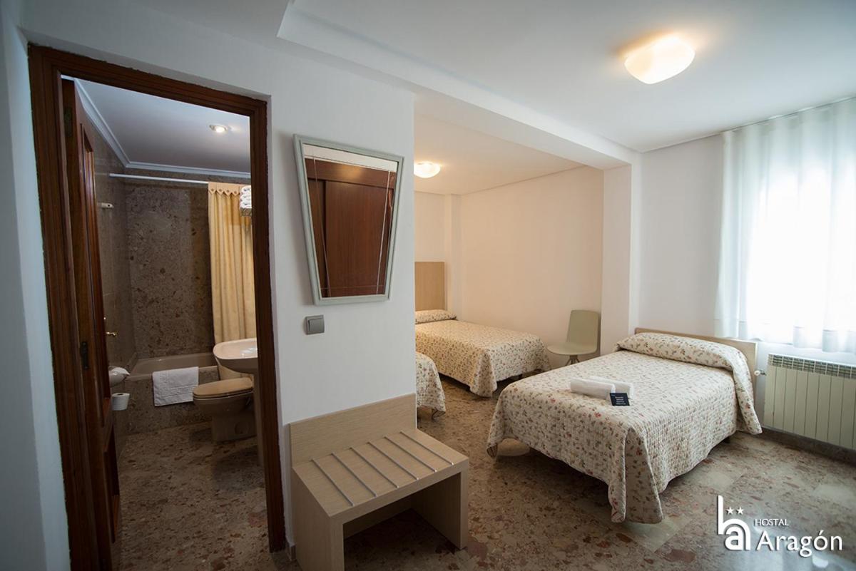 Double or Twin Room - Photo 2