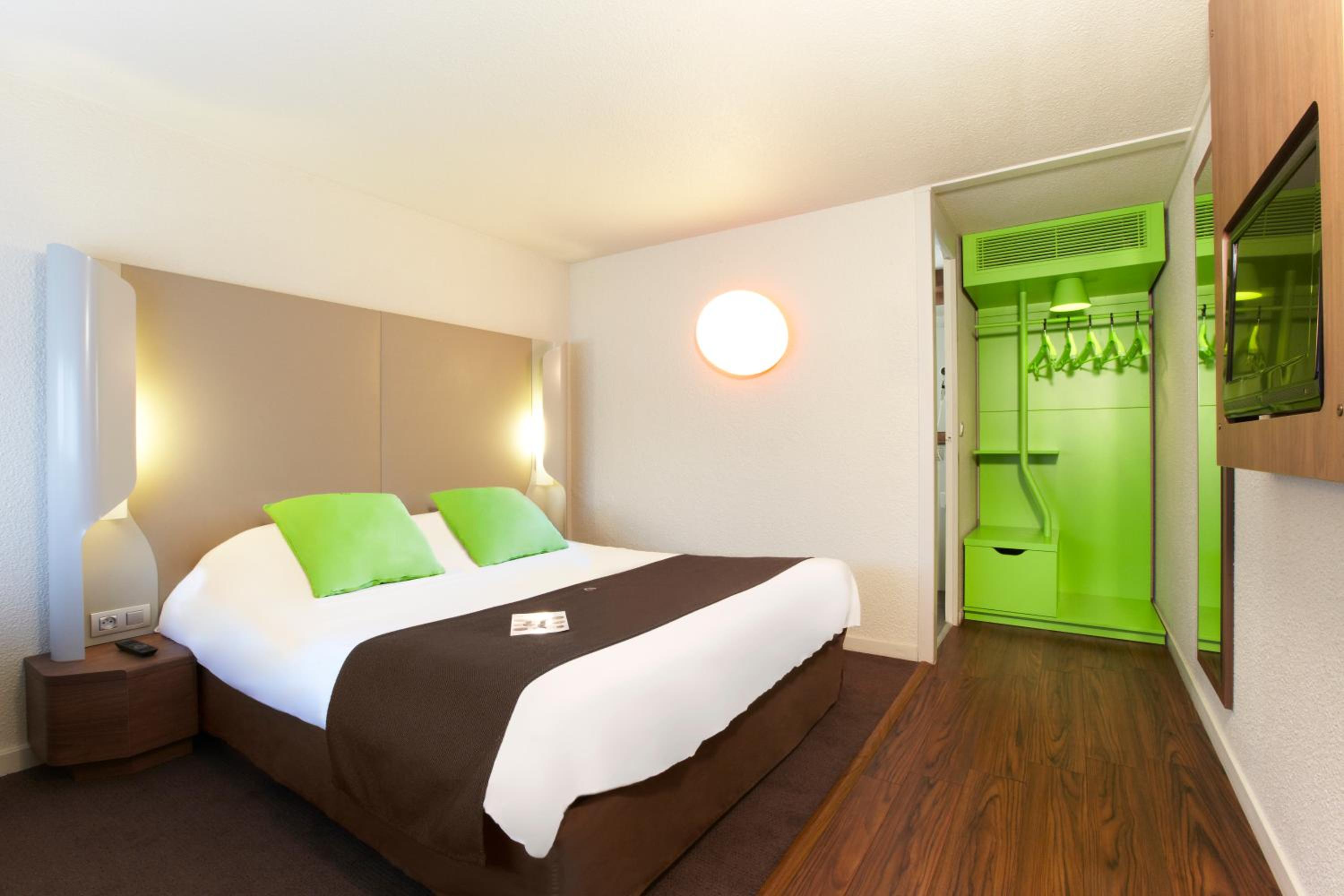 Standard Double Room - Photo 4