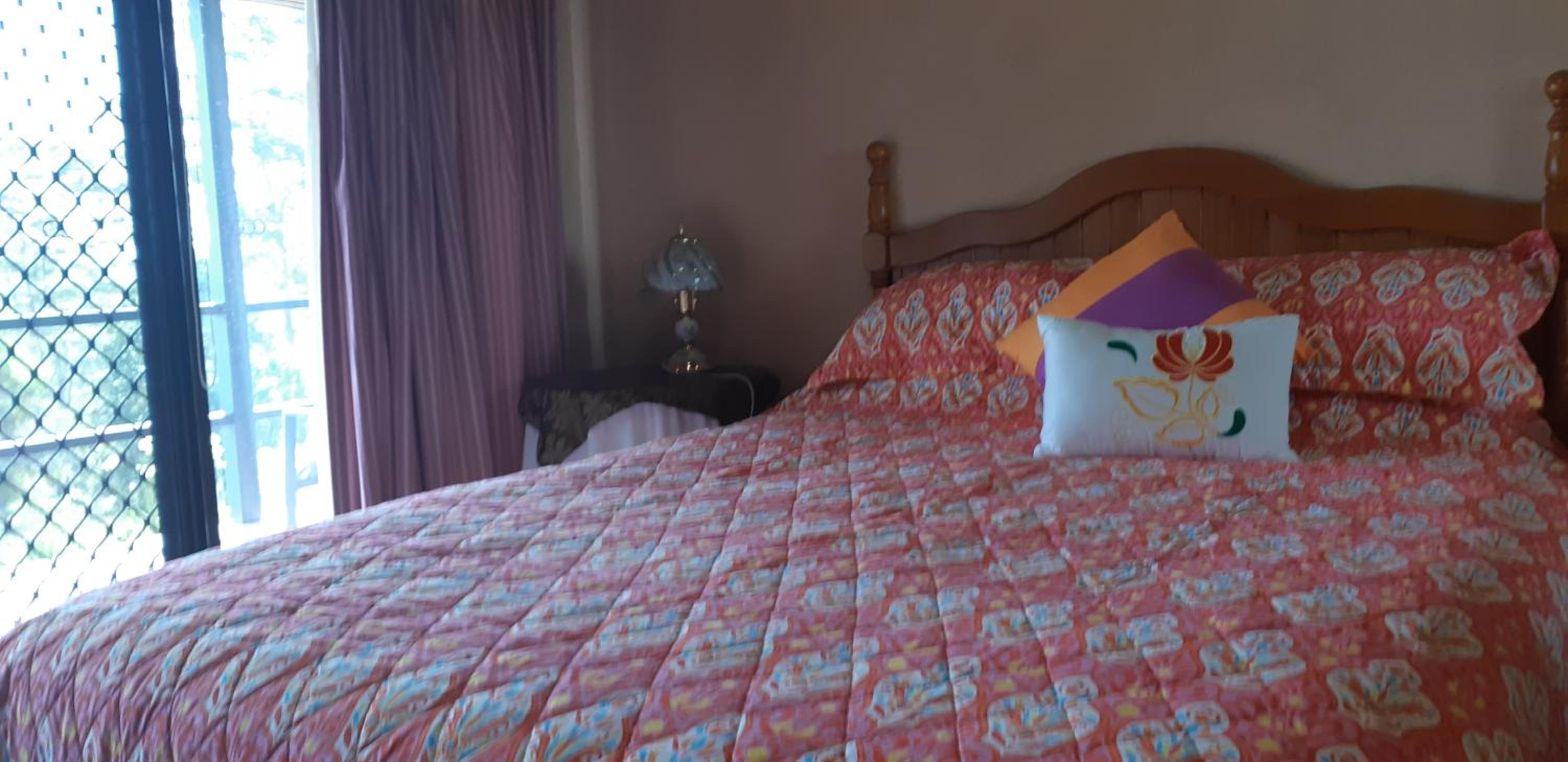 Deluxe Queen Suite