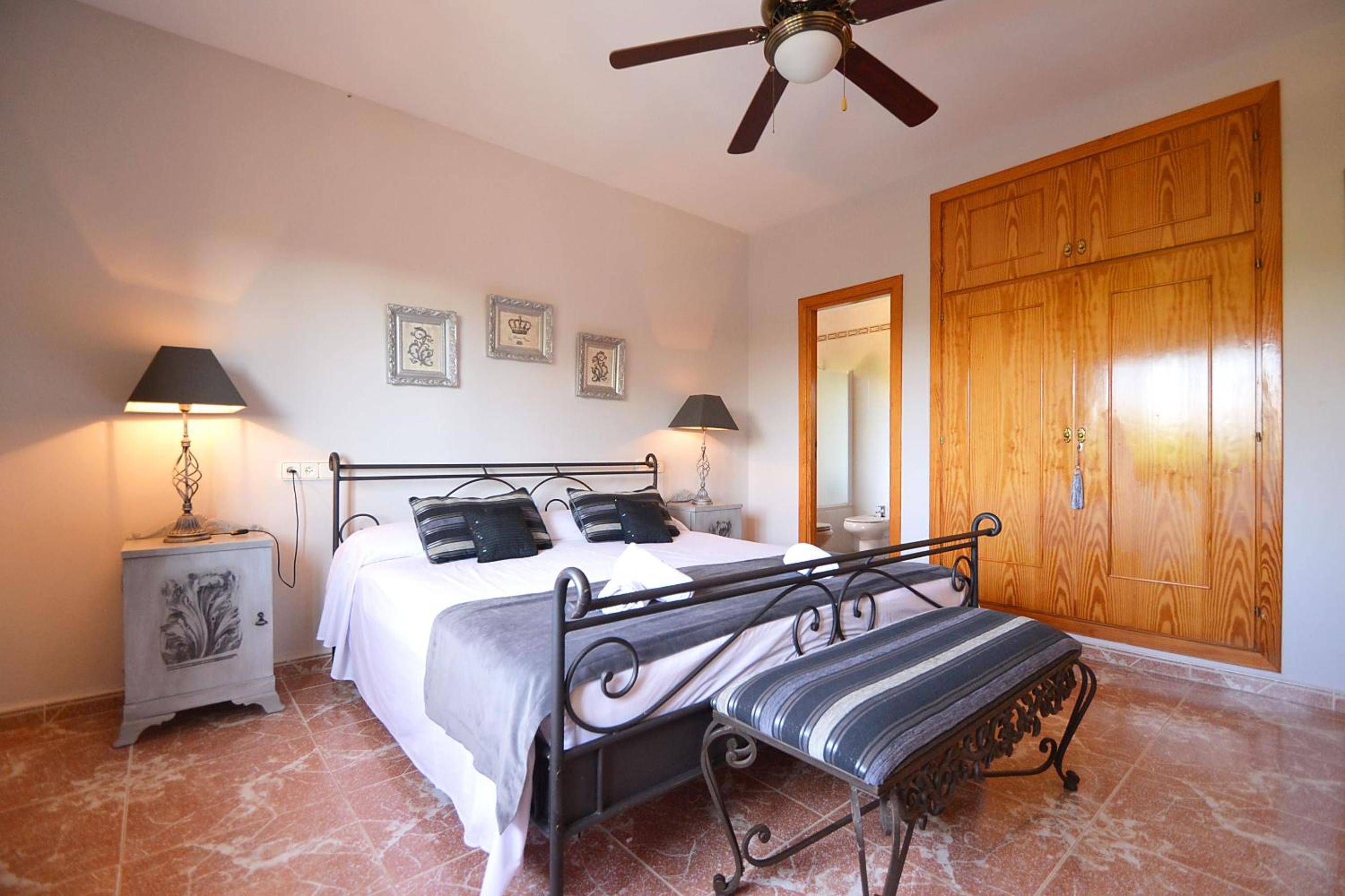 Casa de vacaciones de cuatro habitaciones.