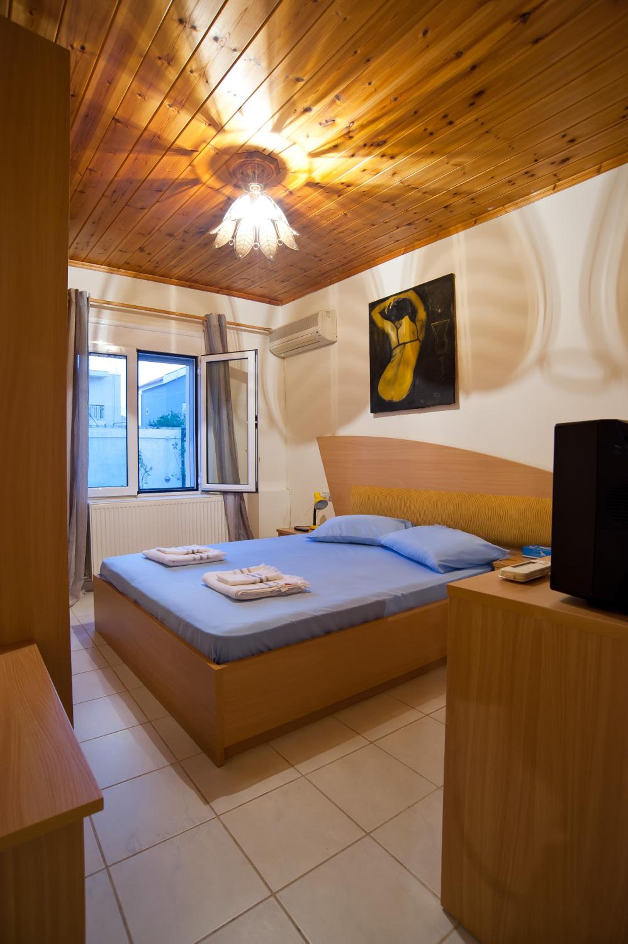 Two-Bedroom House photo 1
