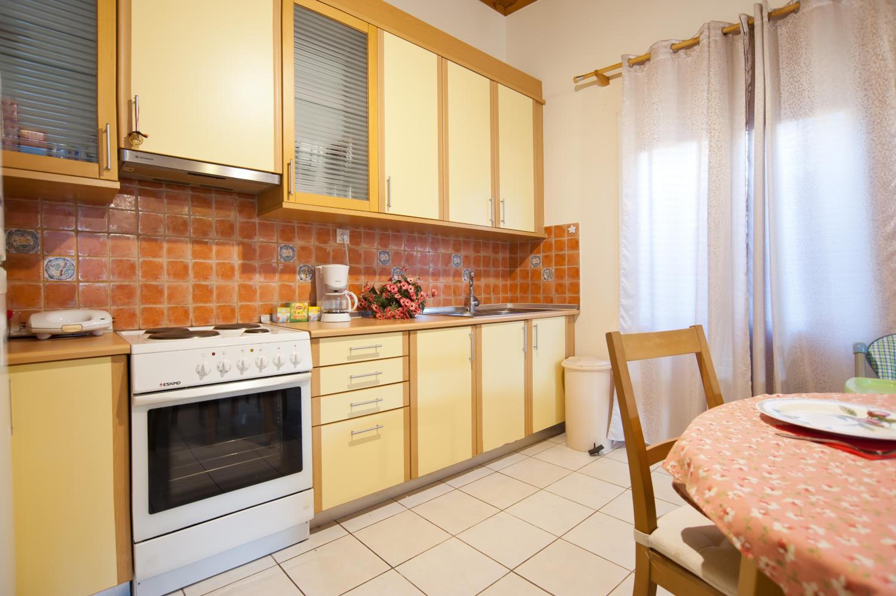 One-Bedroom House photo 3