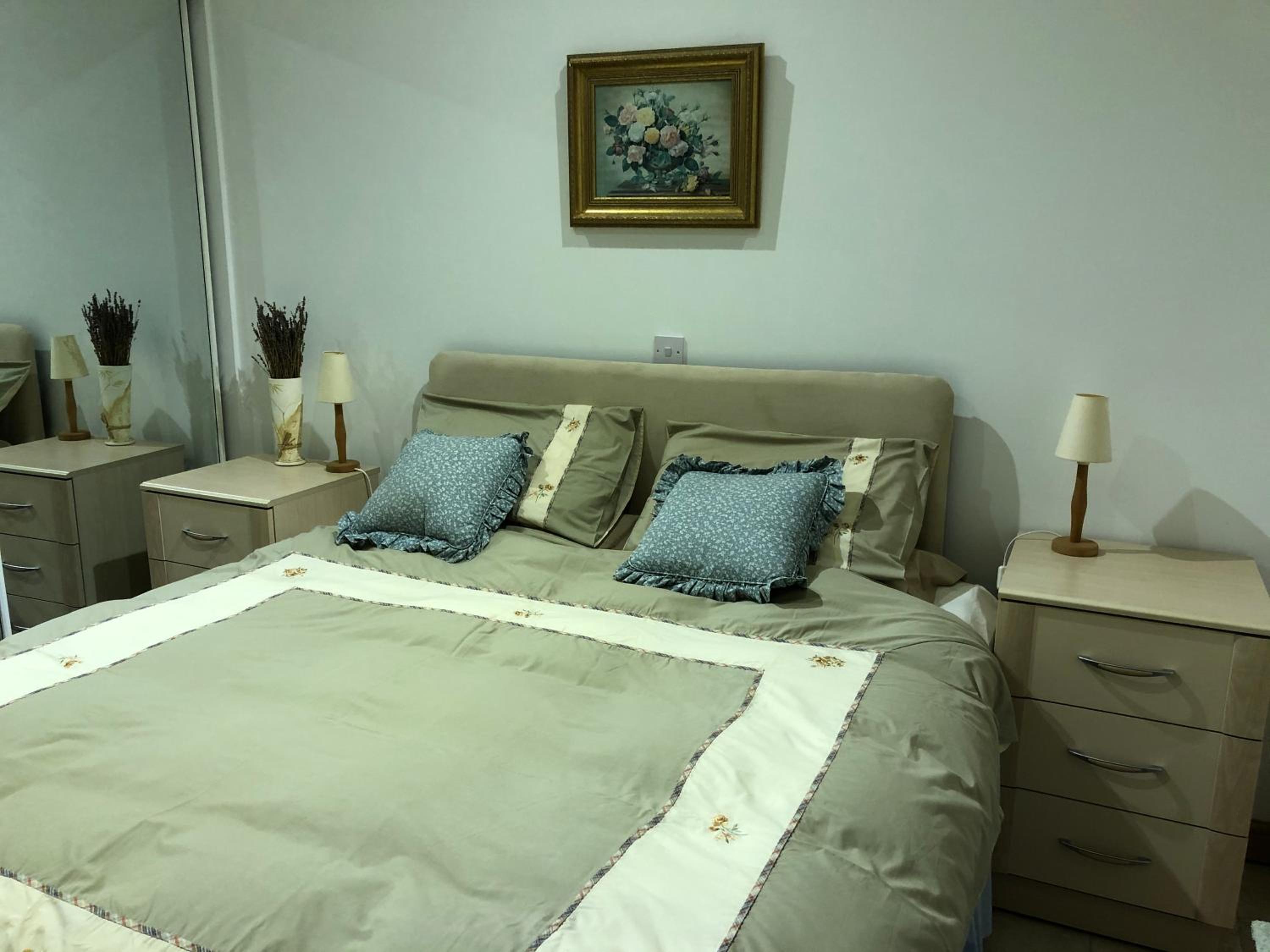 One-Bedroom House photo 1