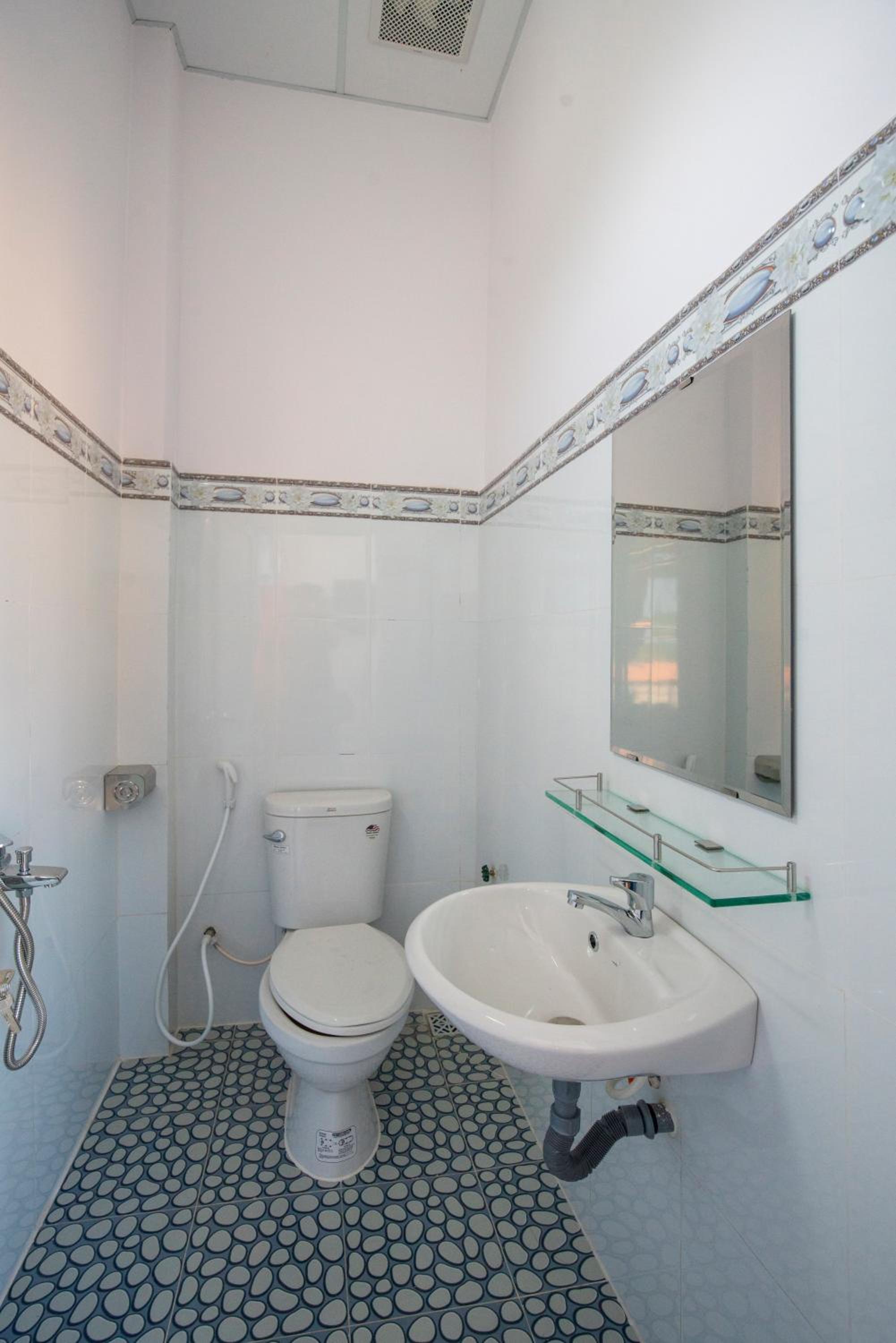 Standard Double Room - Photo 2