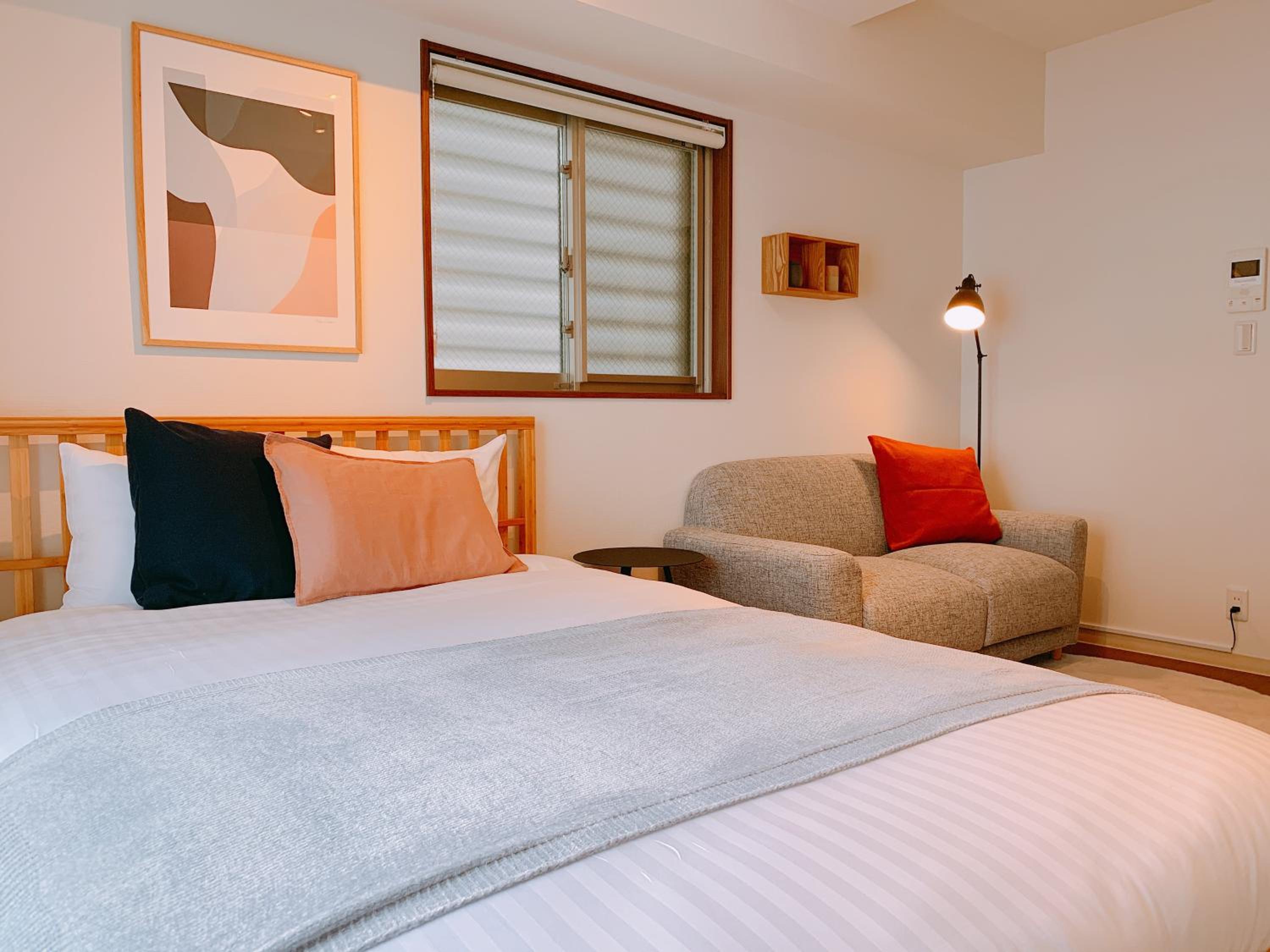 Studio Apartment photo 1